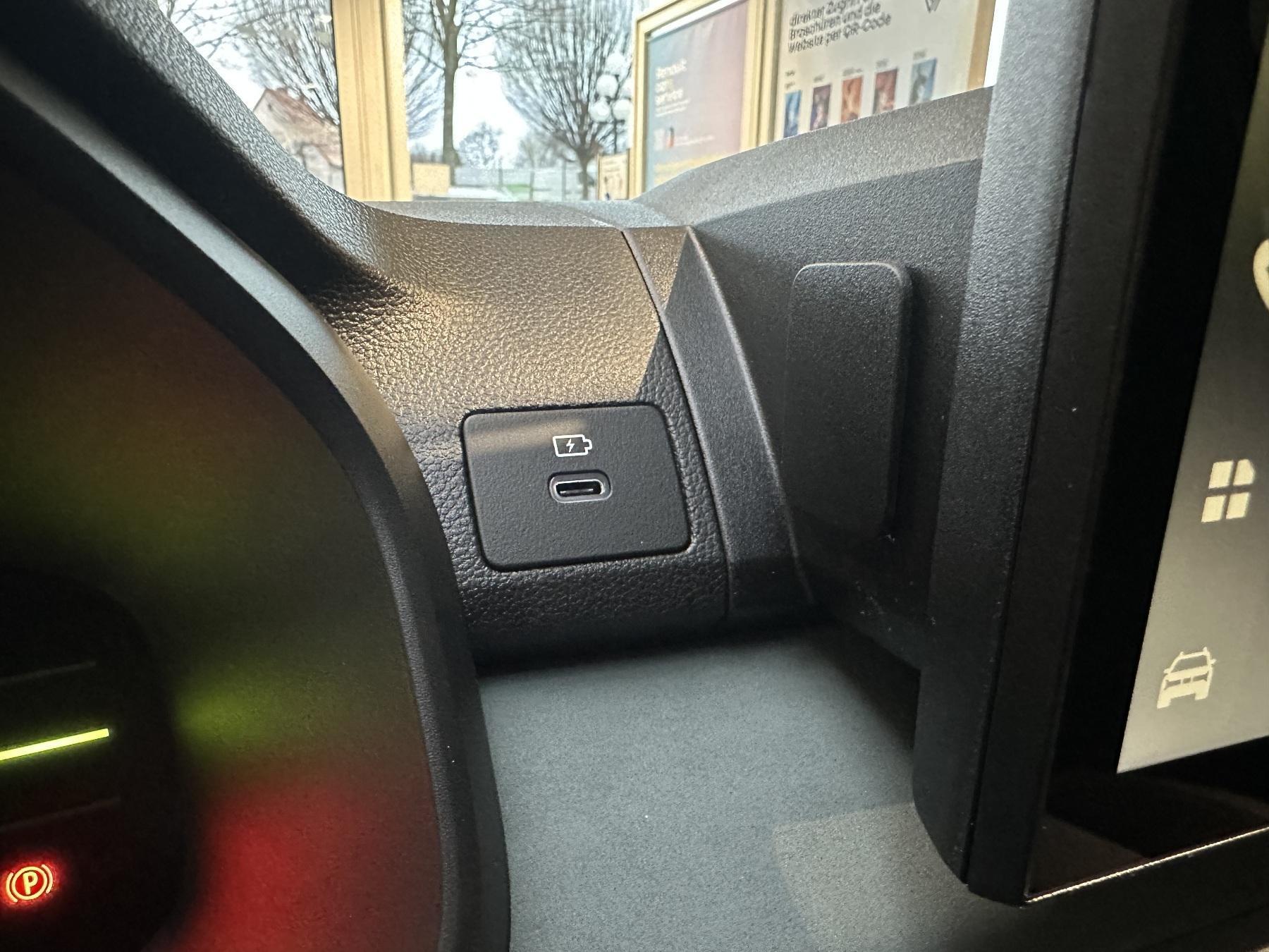Bild 45 - Sandero Stepway TCe 110PS Extreme