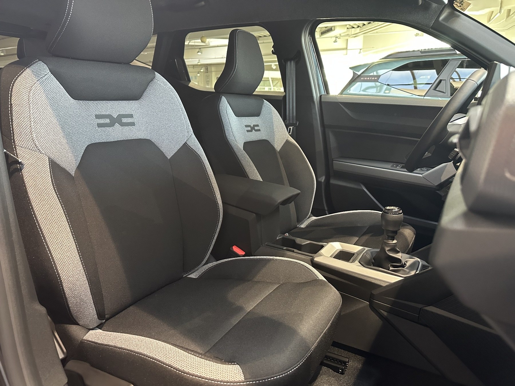 Bild 24 - Duster mild hybrid 140PS Journey