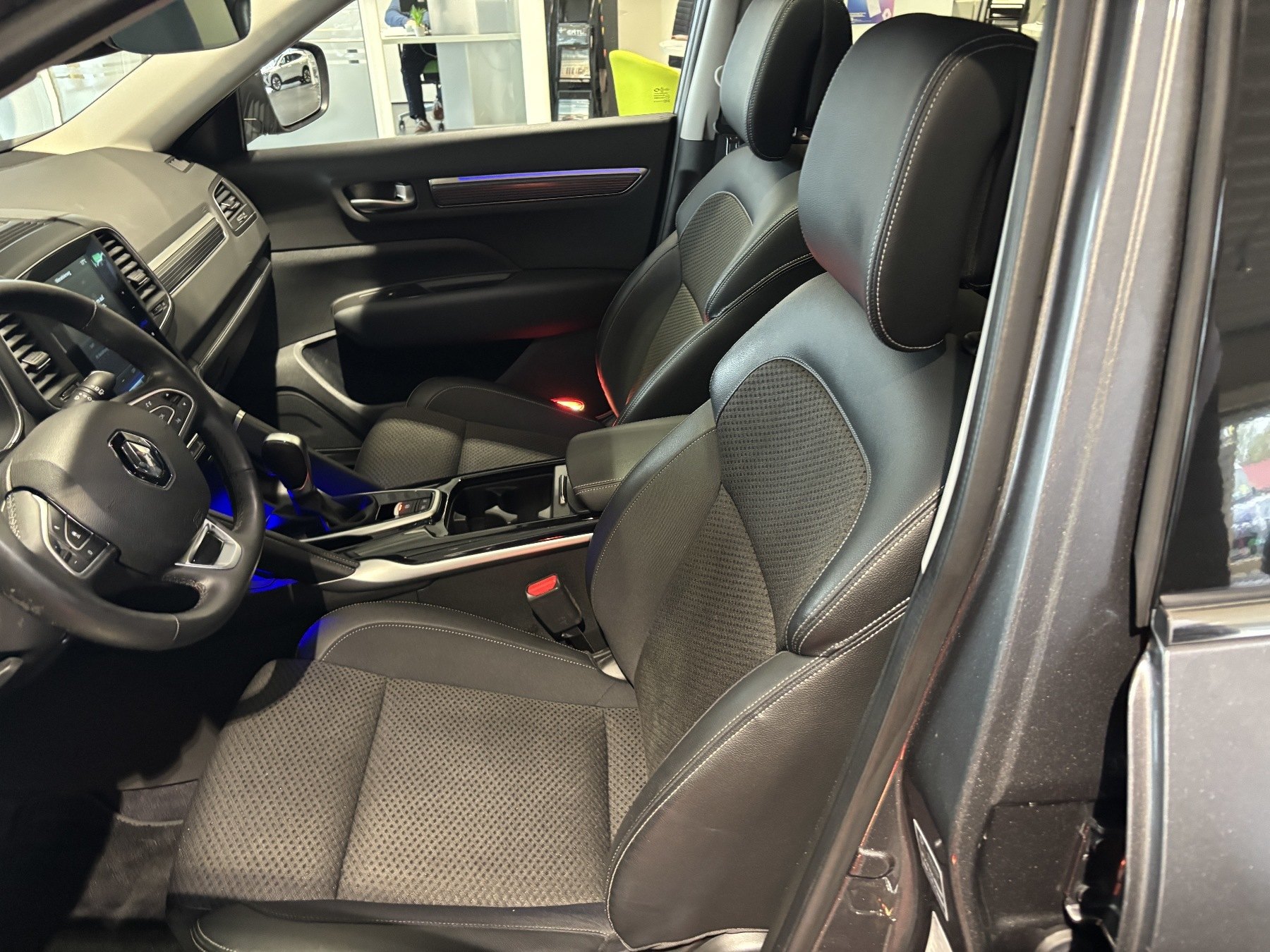 Bild 22 - Koleos TECHNO BLUE dCi 185 PS 4WD Automatik