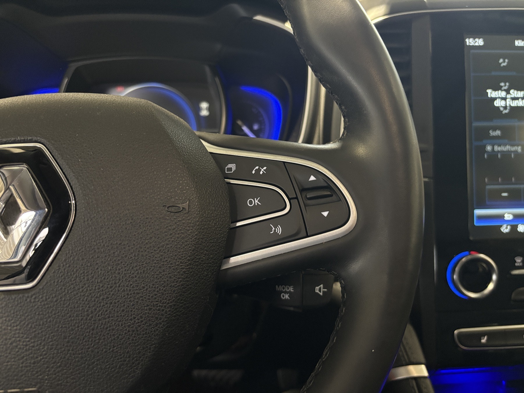 Bild 24 - Koleos TECHNO BLUE dCi 185 PS 4WD Automatik