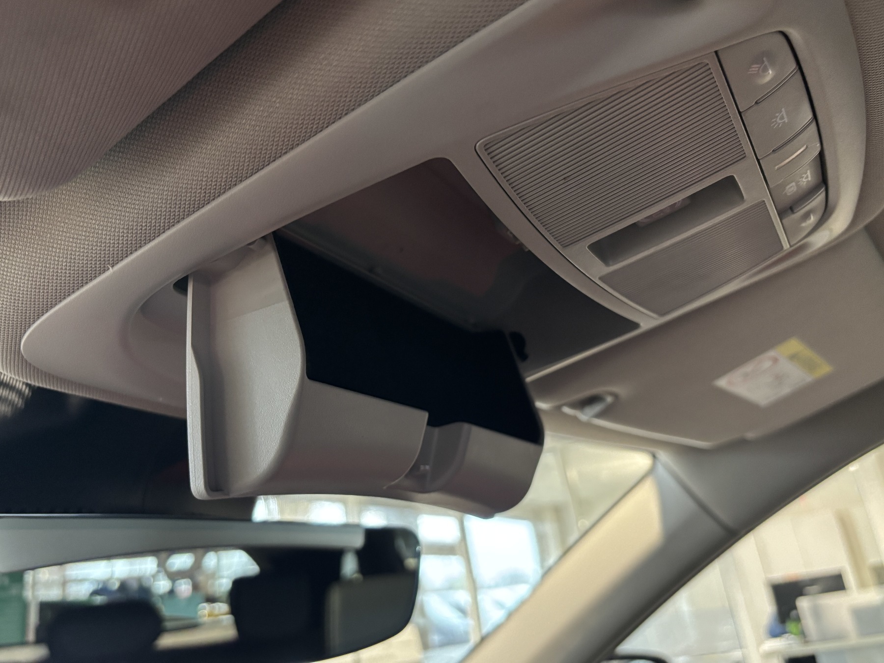Bild 36 - Koleos TECHNO BLUE dCi 185 PS 4WD Automatik