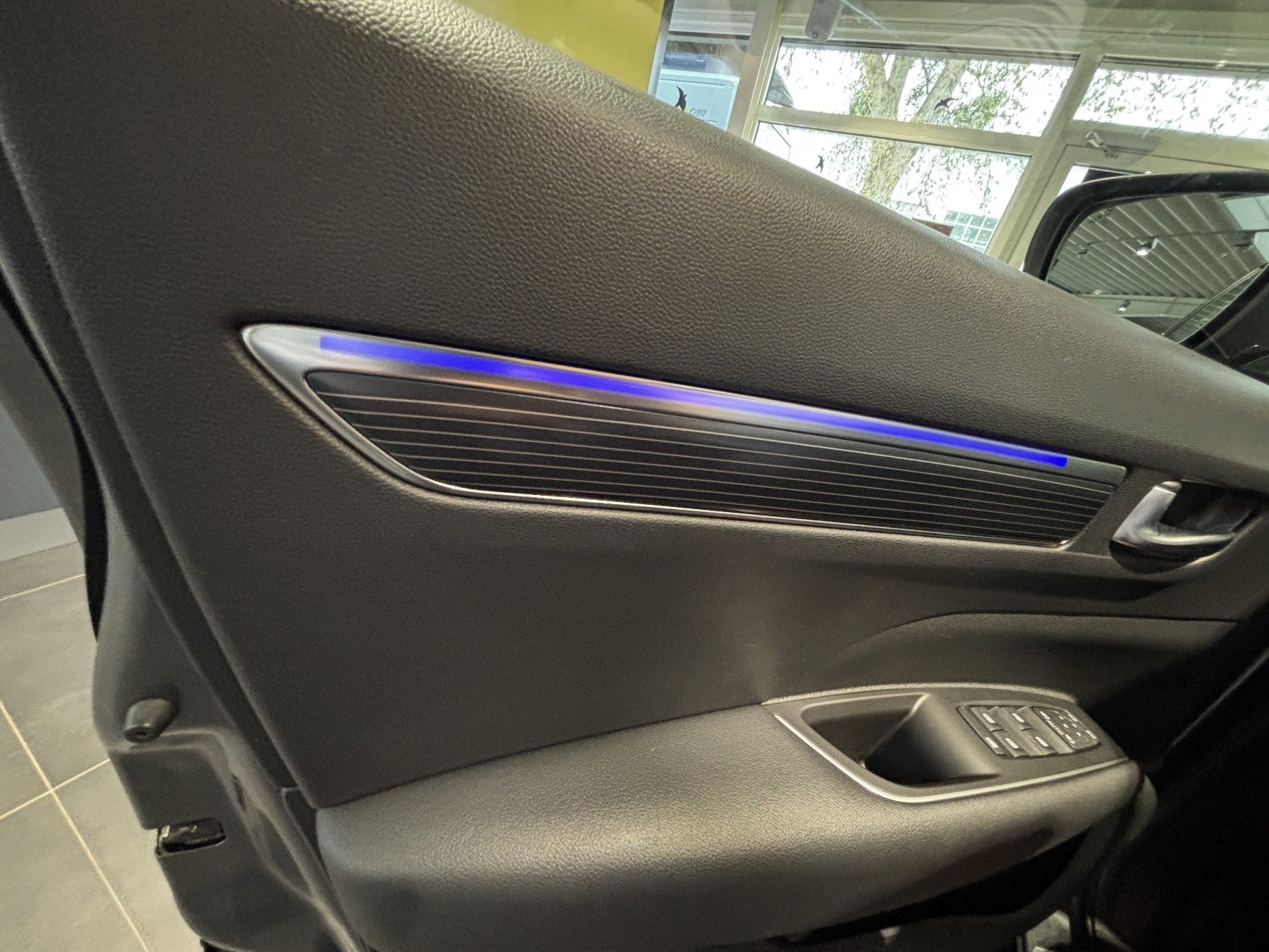 Bild 38 - Koleos TECHNO BLUE dCi 185 PS 4WD Automatik