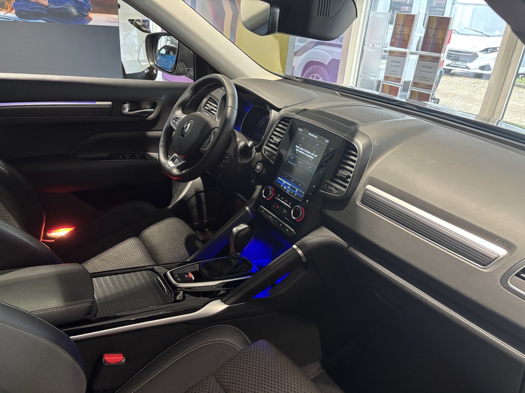 Bild 5 - Koleos TECHNO BLUE dCi 185 PS 4WD Automatik