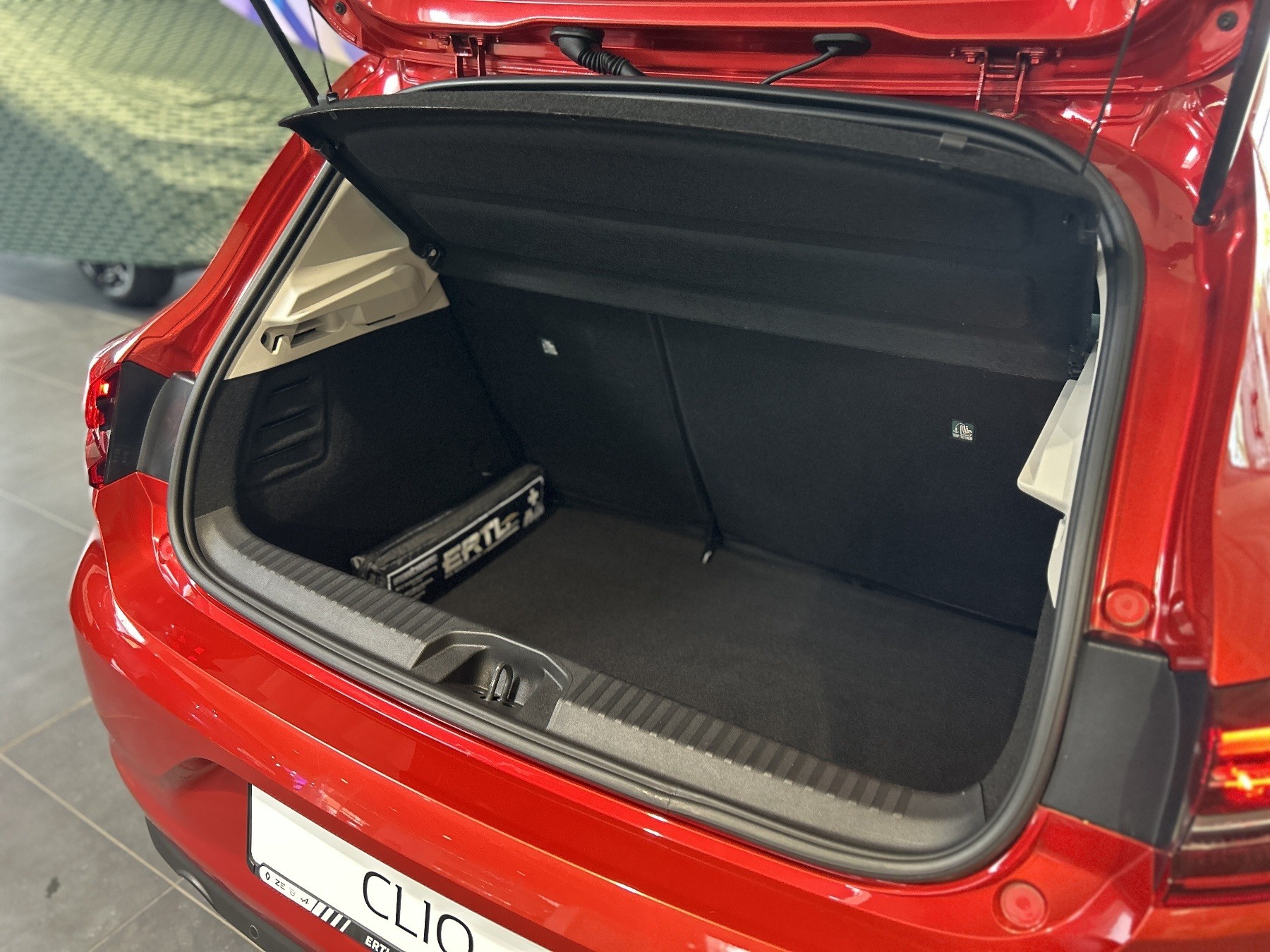 Bild 13 - Clio ZEN TCe 90 PS