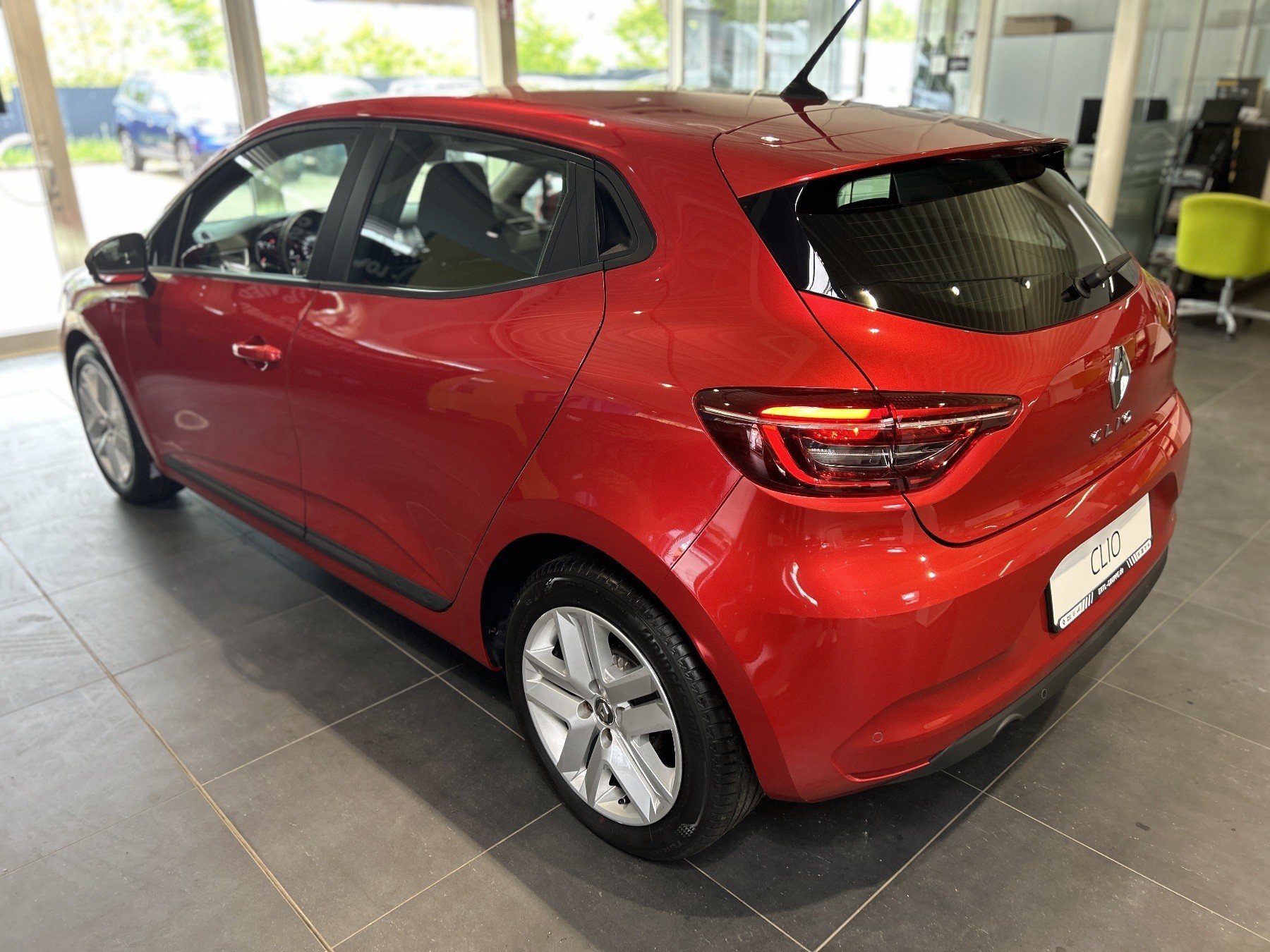 Bild 15 - Clio ZEN TCe 90 PS