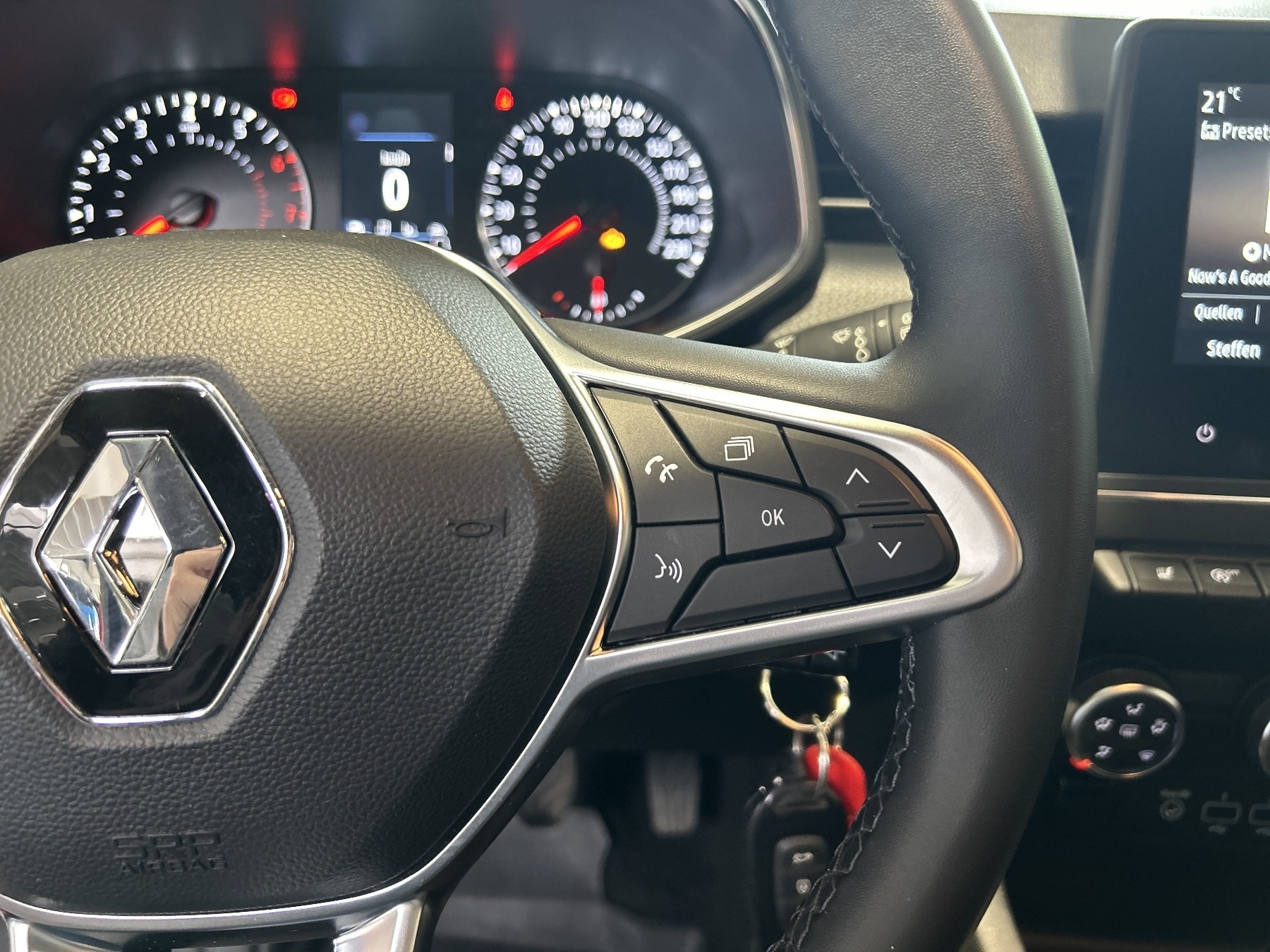 Bild 19 - Clio ZEN TCe 90 PS