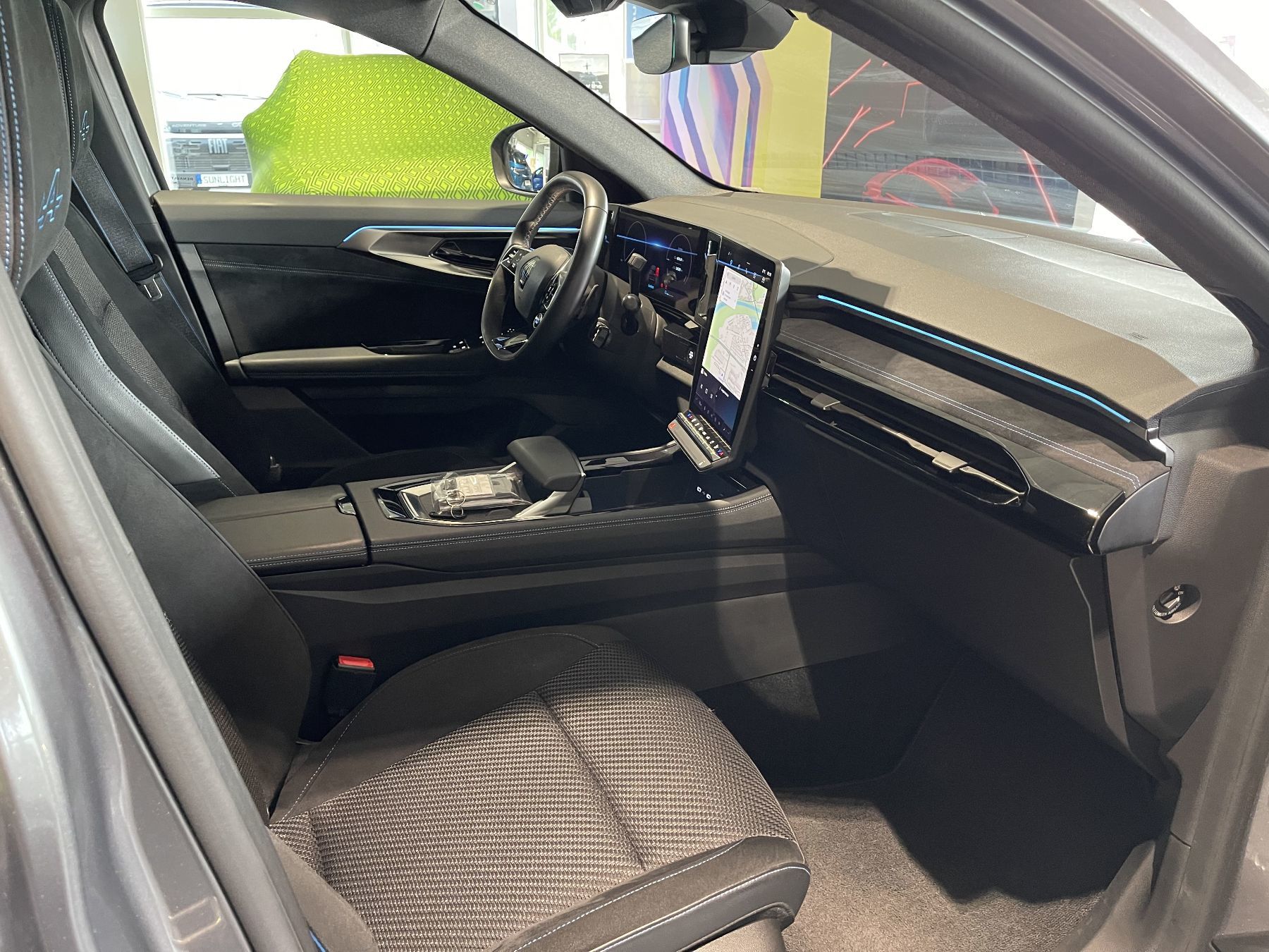 Bild 12 - Austral Esprit Alpine E-Tech Full Hybrid 200