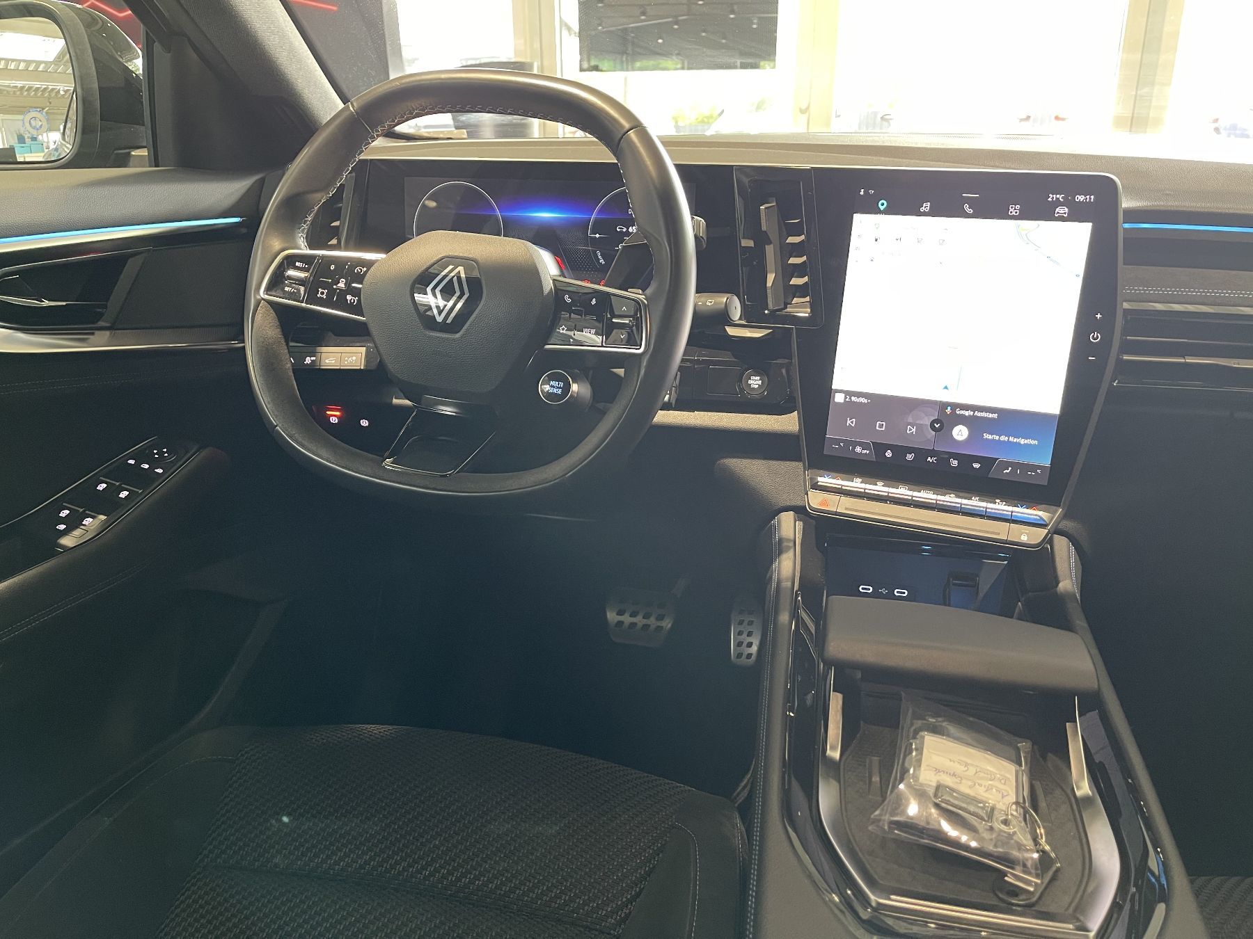 Bild 17 - Austral Esprit Alpine E-Tech Full Hybrid 200