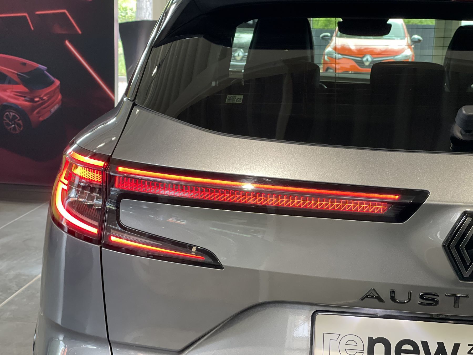 Bild 24 - Austral Esprit Alpine E-Tech Full Hybrid 200