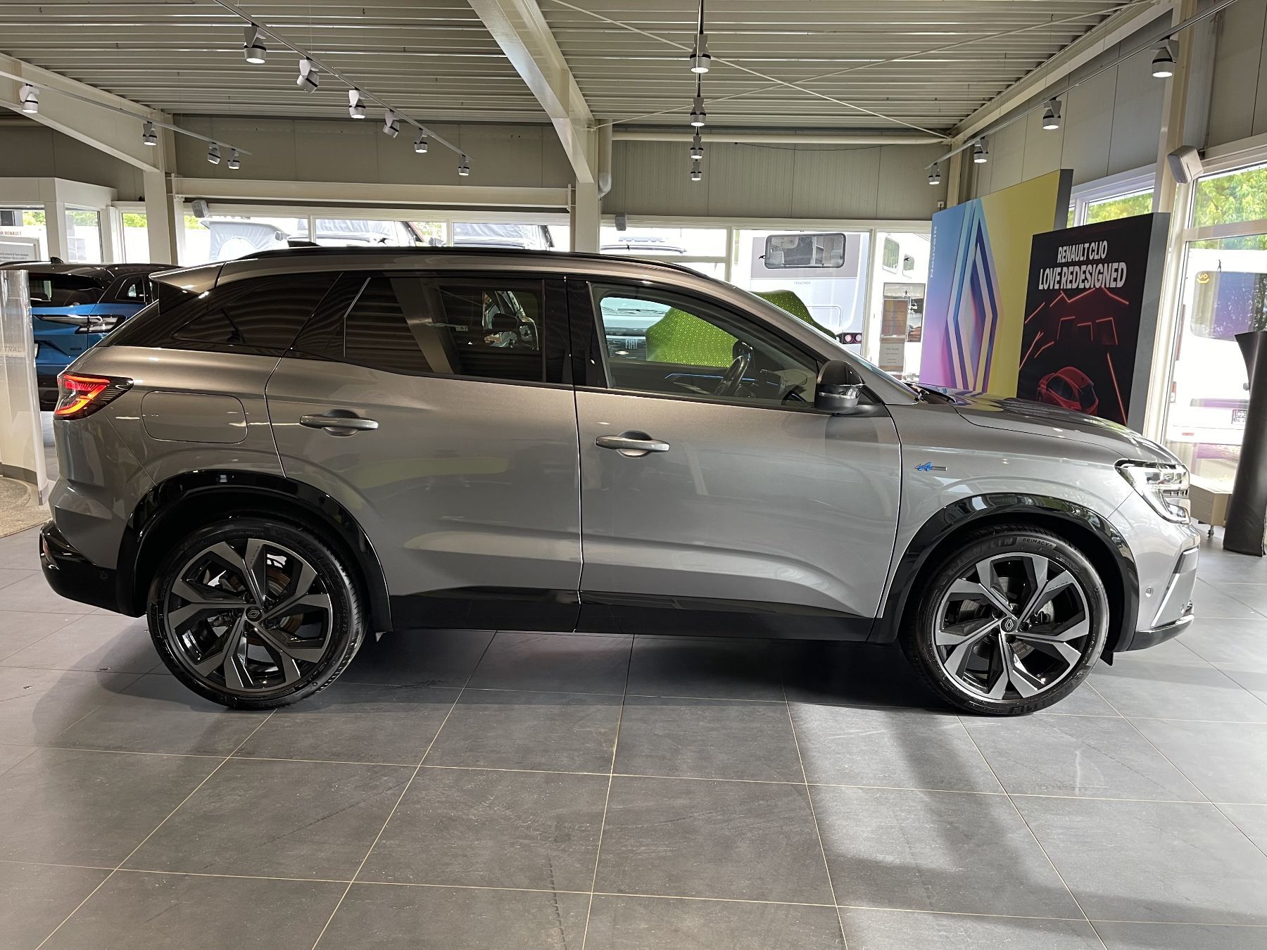 Bild 9 - Austral Esprit Alpine E-Tech Full Hybrid 200