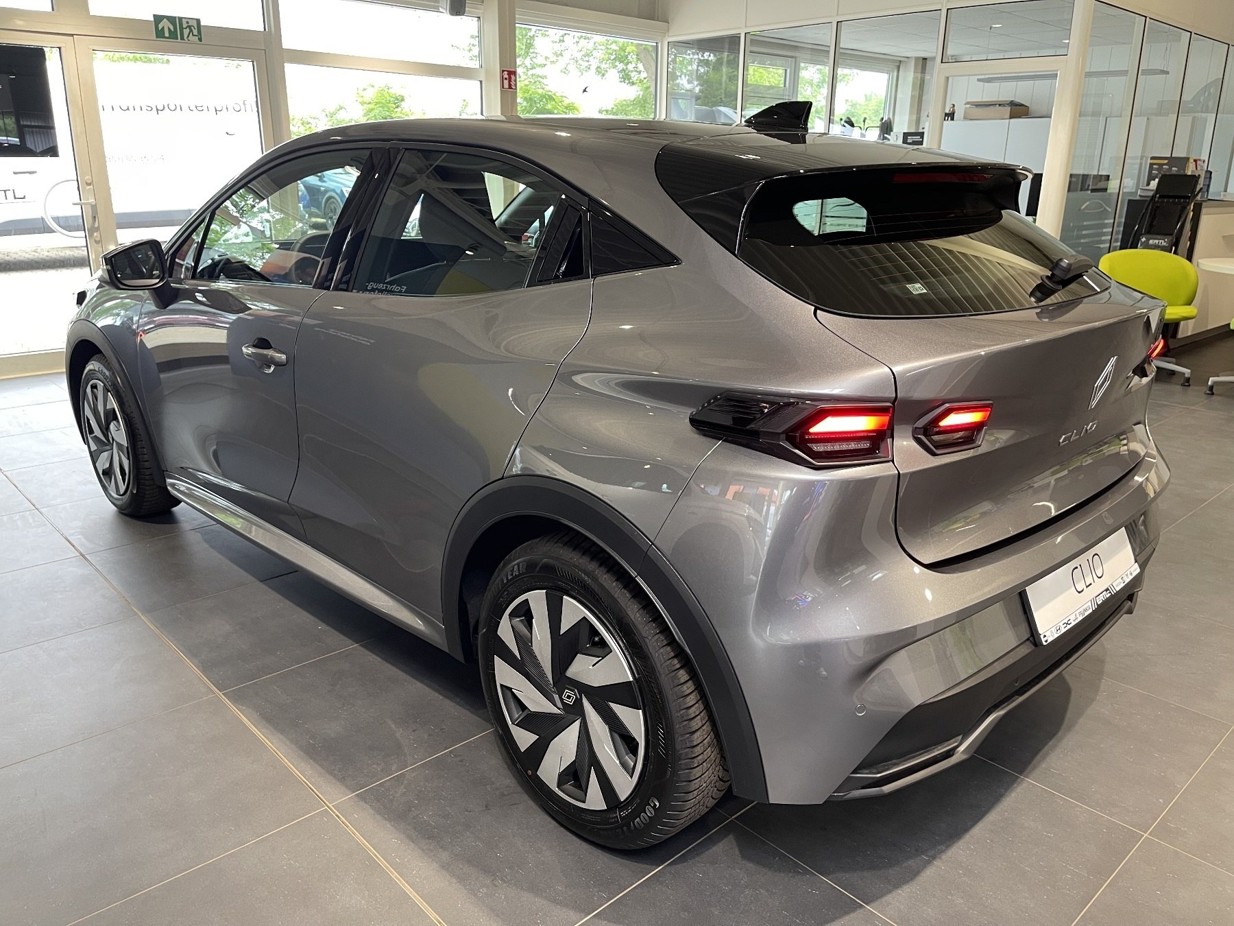 Bild 24 - Clio Evolution TCe 115 PS -Top Farbkombination-