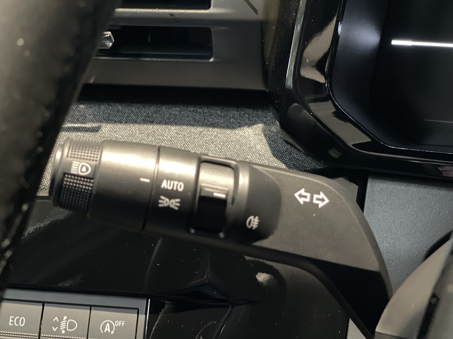 Bild 36 - Clio Evolution TCe 115 PS -Top Farbkombination-