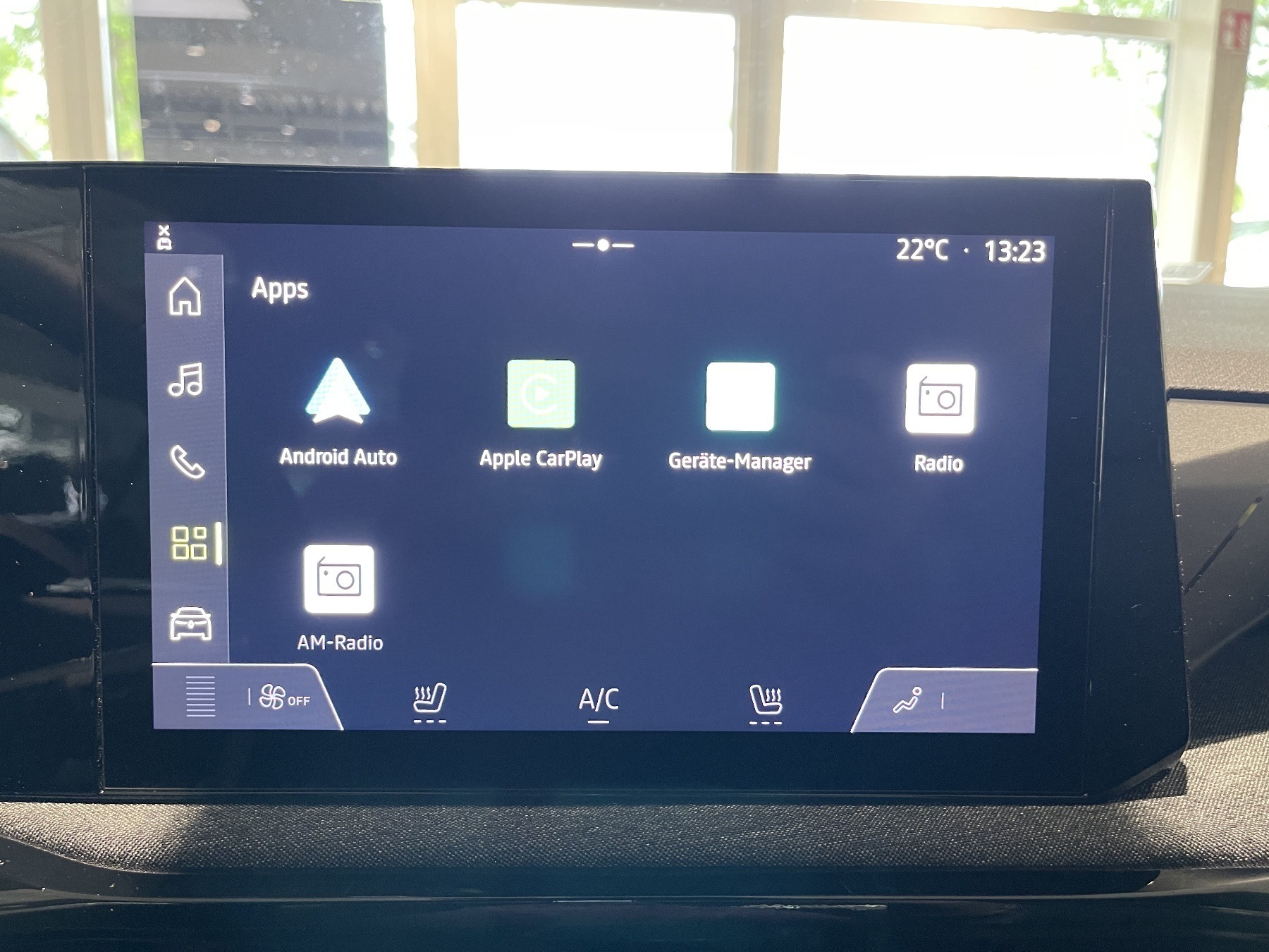 Bild 38 - Clio Evolution TCe 115 PS -Top Farbkombination-