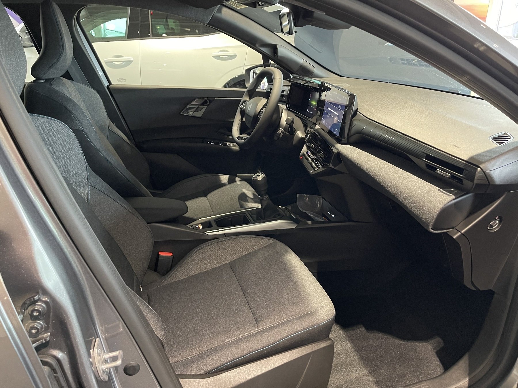 Bild 9 - Clio Evolution TCe 115 PS -Top Farbkombination-