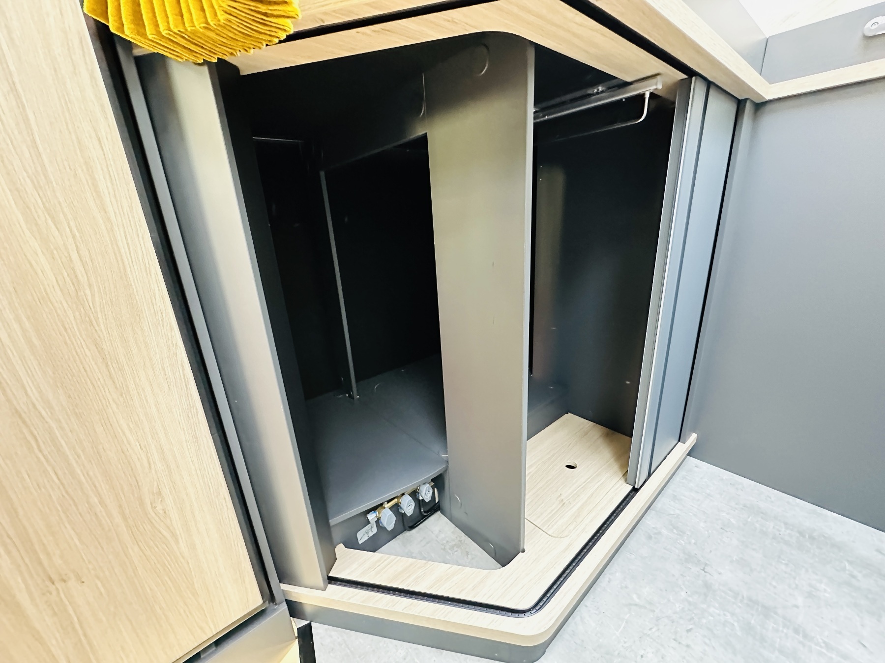 Bild 33 - T NOW SUN 7.0 L #CHASSIS VOLL