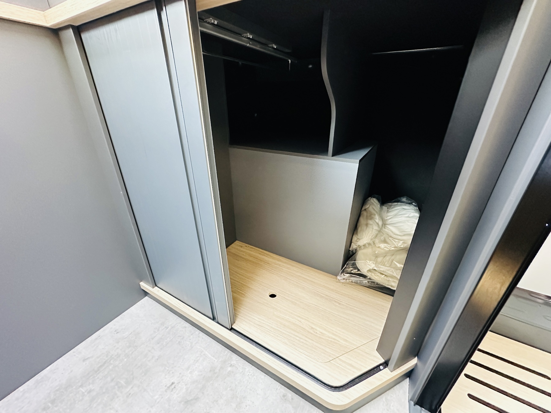 Bild 34 - T NOW SUN 7.0 L #CHASSIS VOLL