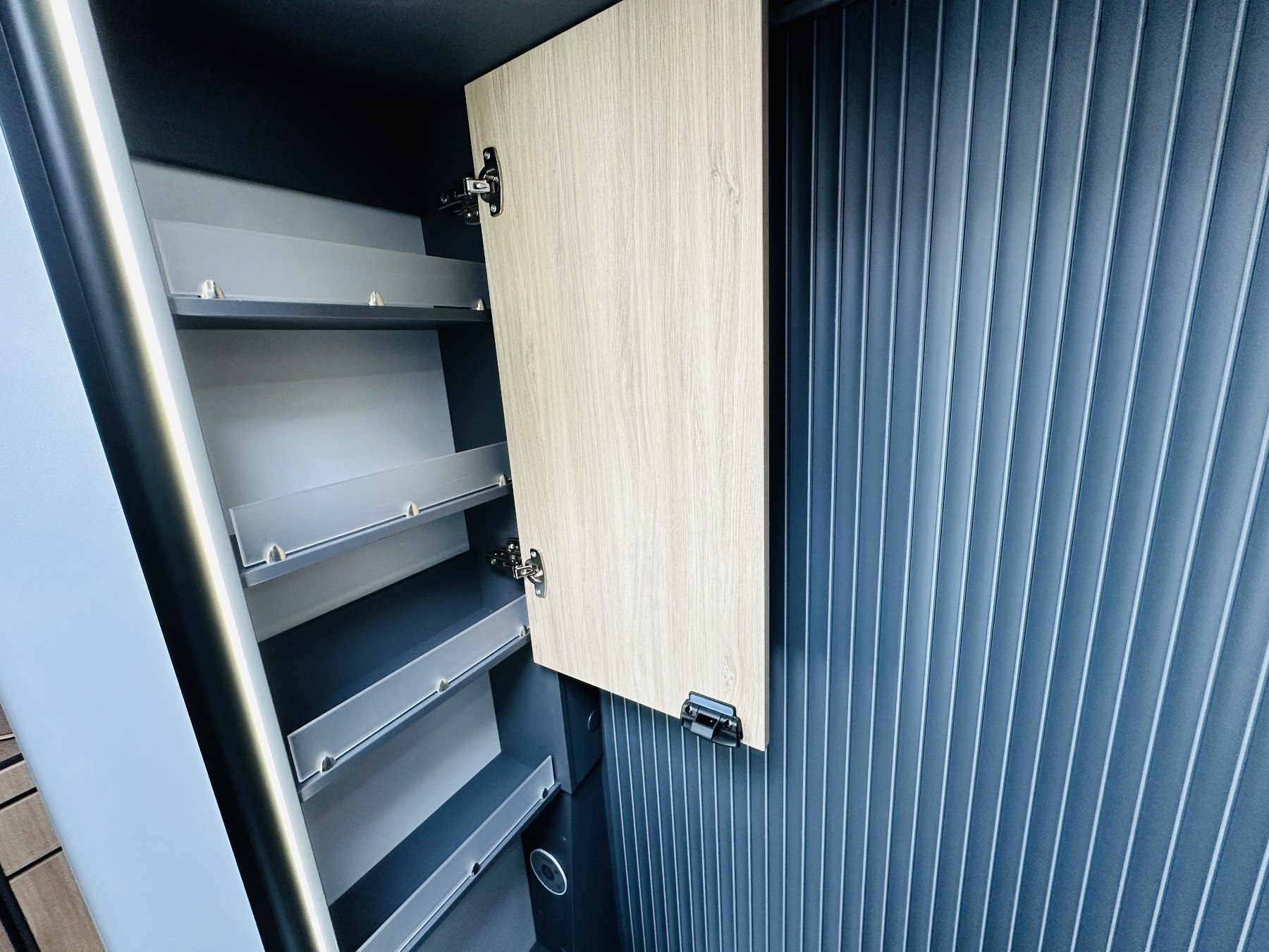 Bild 37 - T NOW SUN 7.0 L #CHASSIS VOLL