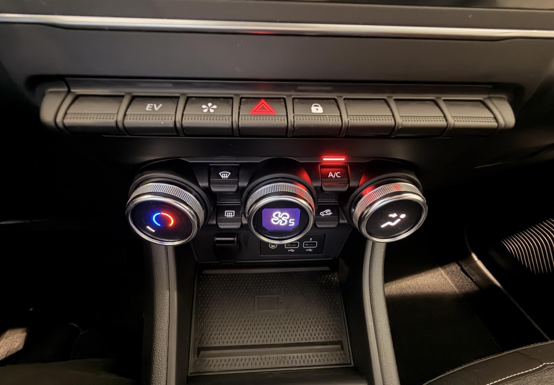 Bild 15 - Captur BUSINESS EDITION E-TECH Plug-in 160 PS