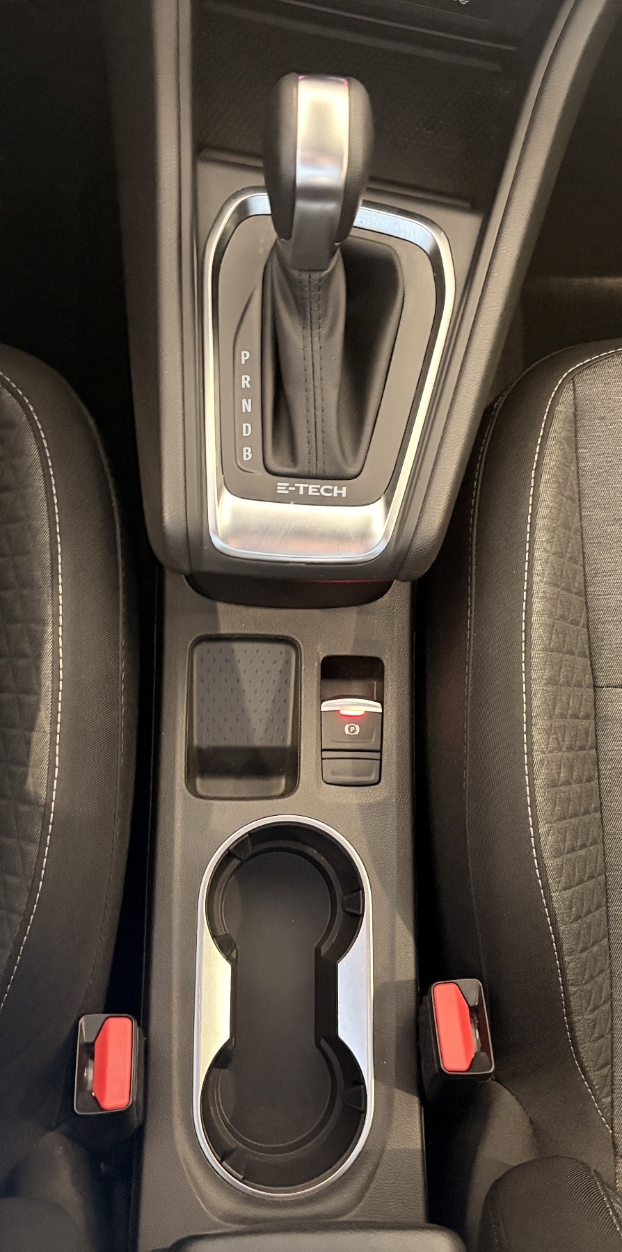 Bild 19 - Captur BUSINESS EDITION E-TECH Plug-in 160 PS