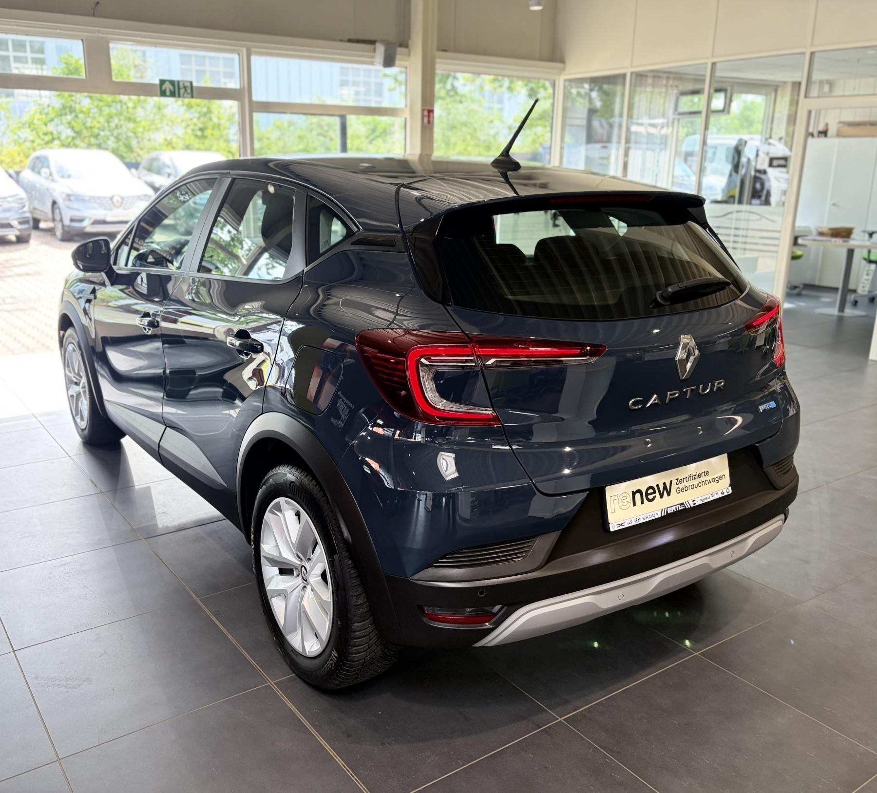 Bild 24 - Captur BUSINESS EDITION E-TECH Plug-in 160 PS