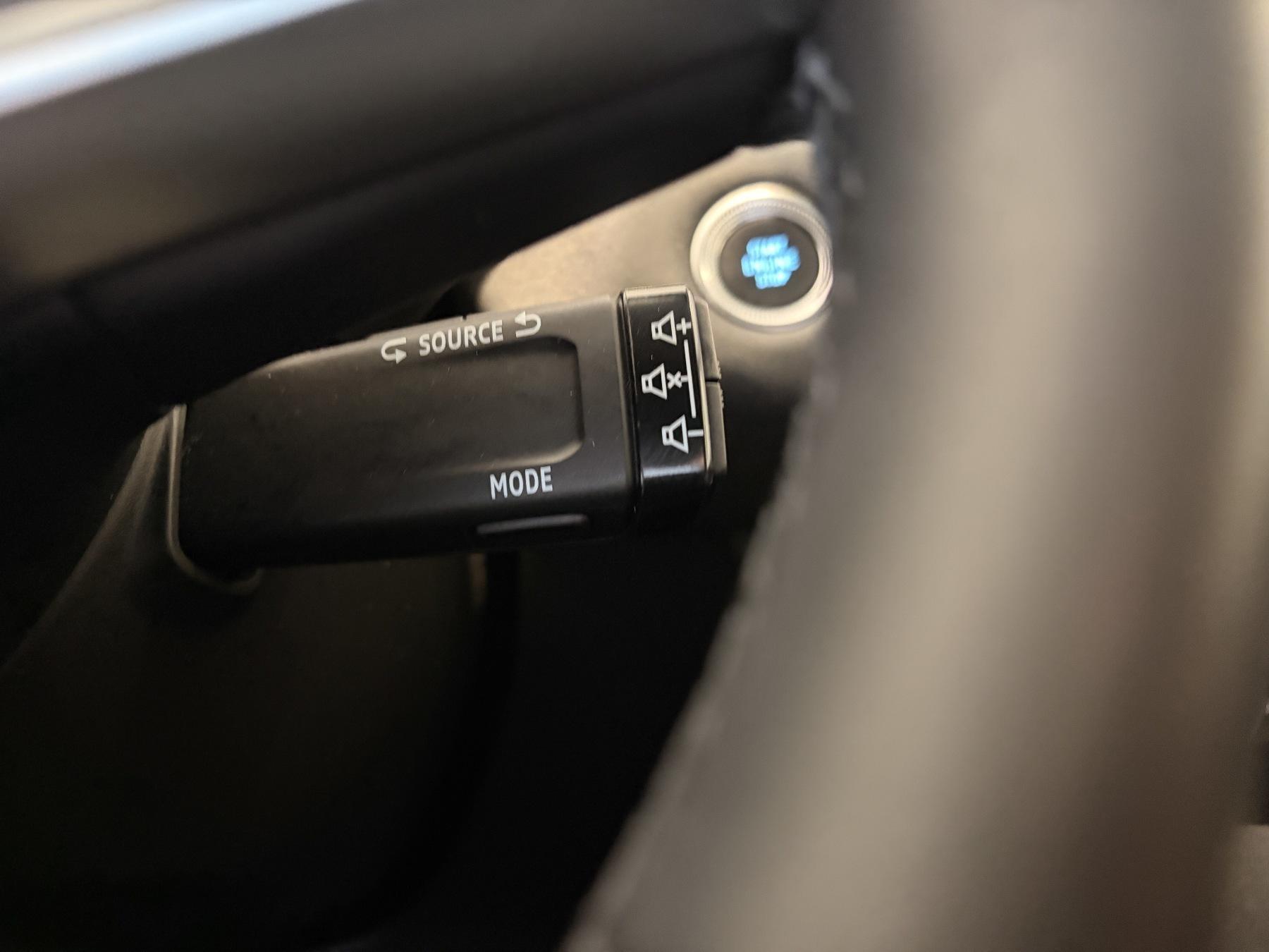 Bild 31 - Captur BUSINESS EDITION E-TECH Plug-in 160 PS
