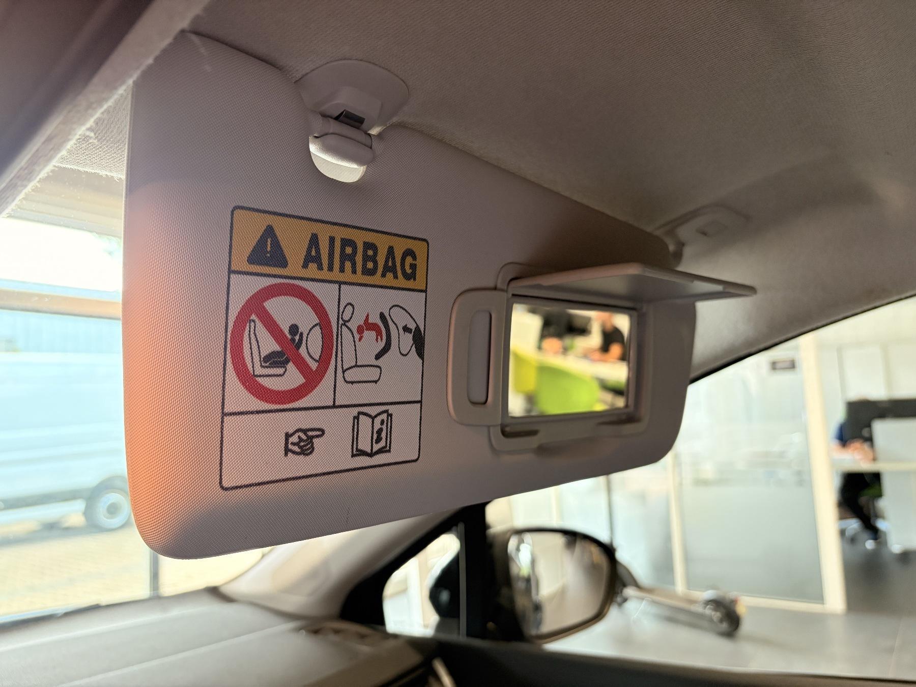 Bild 40 - Captur BUSINESS EDITION E-TECH Plug-in 160 PS