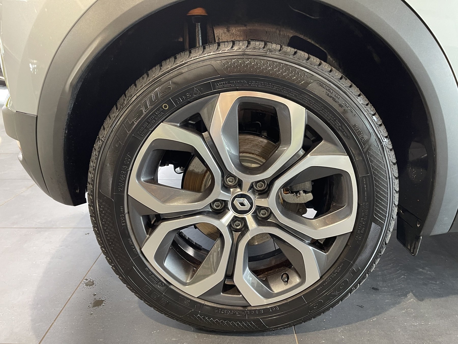 Bild 18 - Captur INTENS E-TECH Plug-in 160 PS
