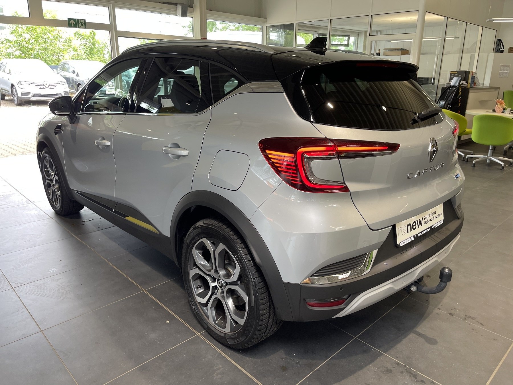 Bild 29 - Captur INTENS E-TECH Plug-in 160 PS