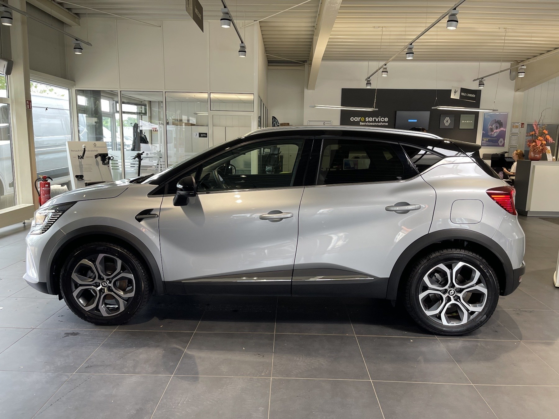 Bild 30 - Captur INTENS E-TECH Plug-in 160 PS