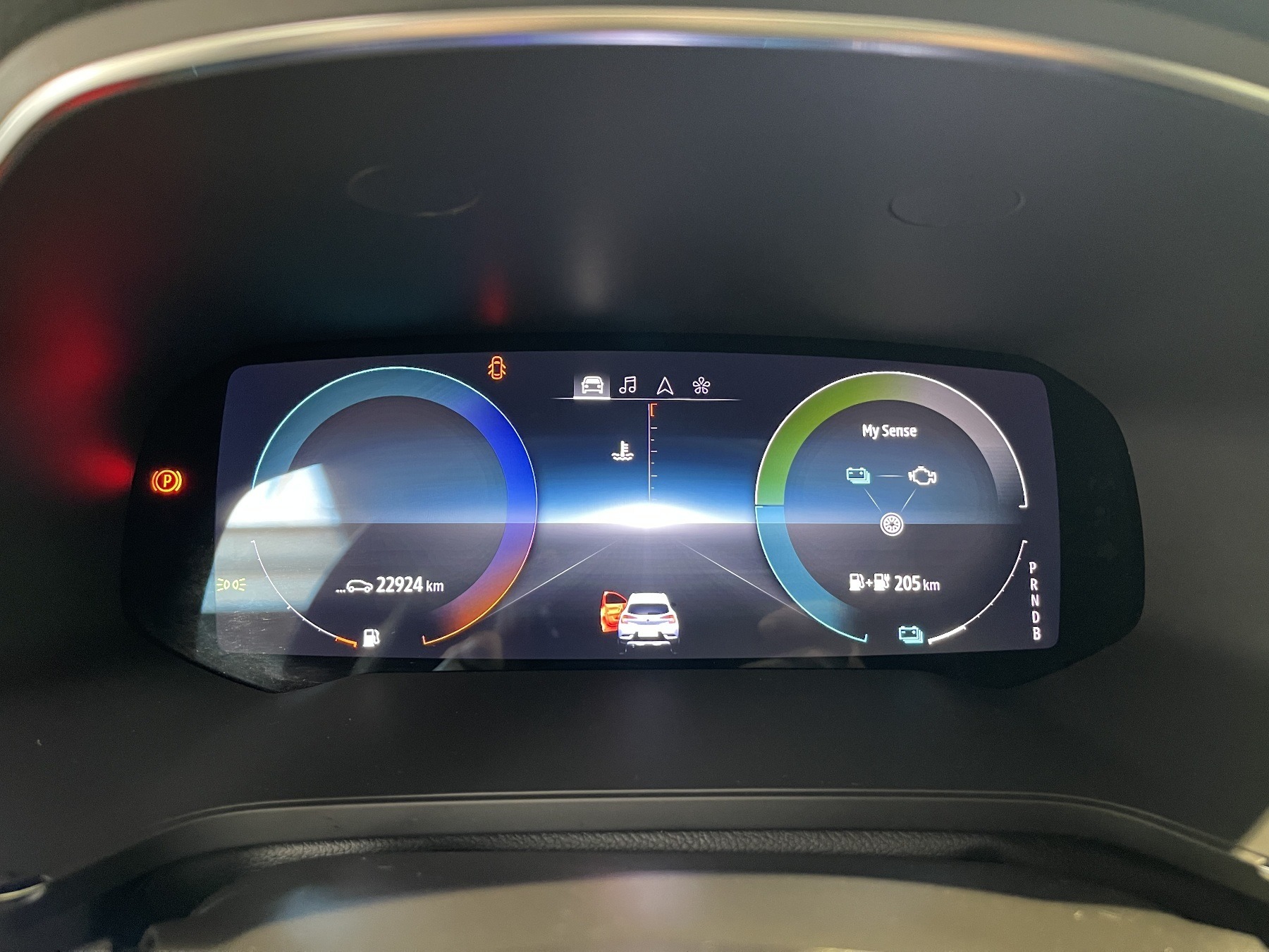 Bild 36 - Captur INTENS E-TECH Plug-in 160 PS