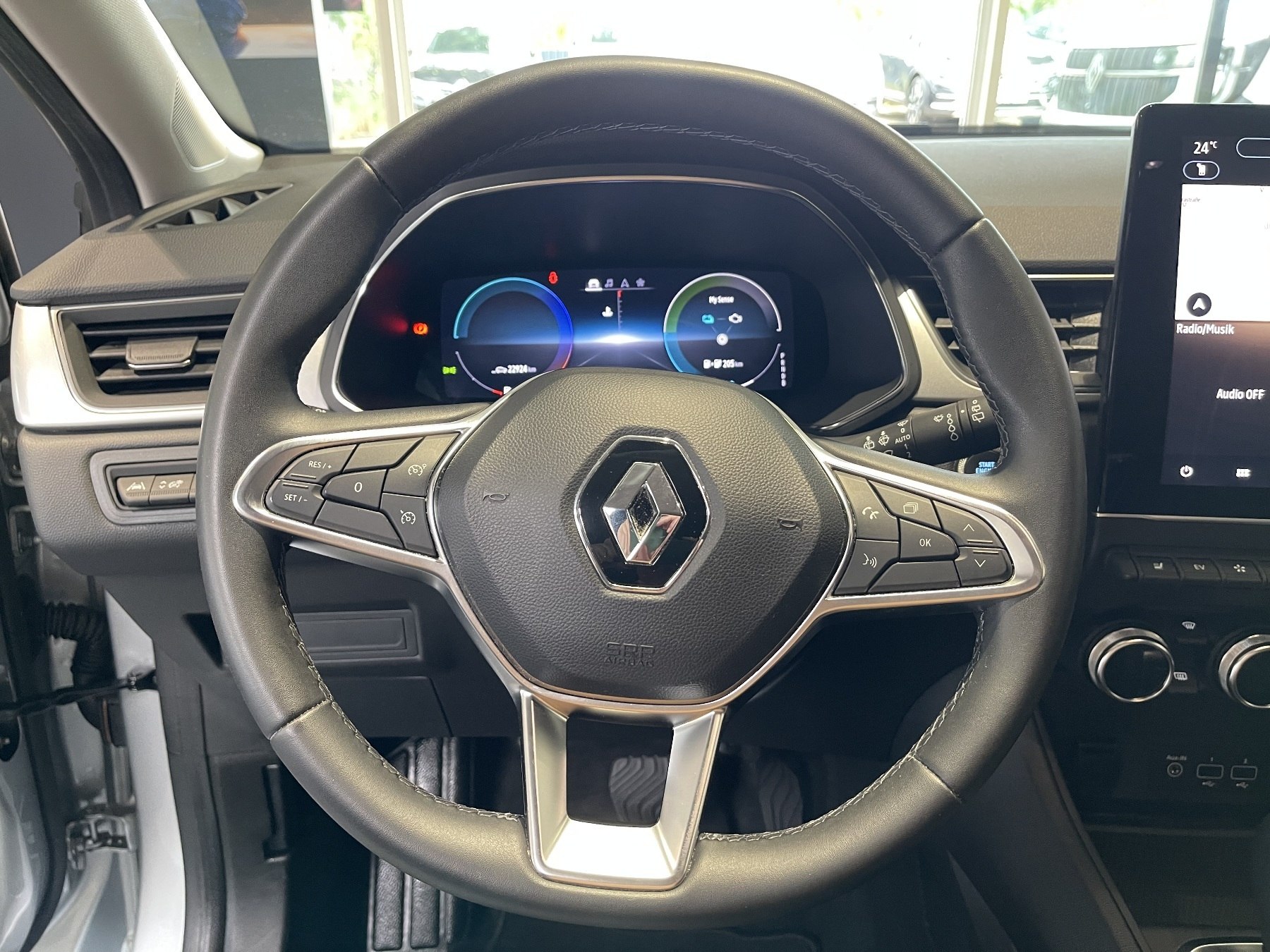 Bild 37 - Captur INTENS E-TECH Plug-in 160 PS
