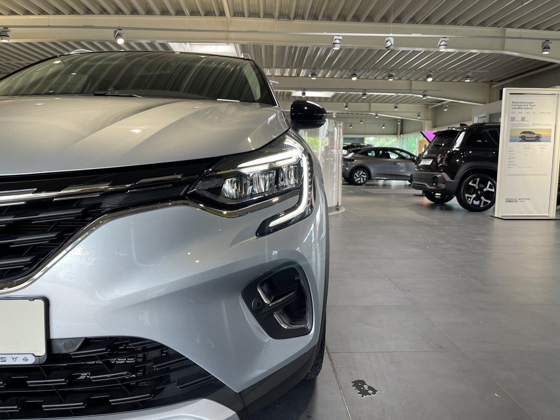 Bild 4 - Captur INTENS E-TECH Plug-in 160 PS