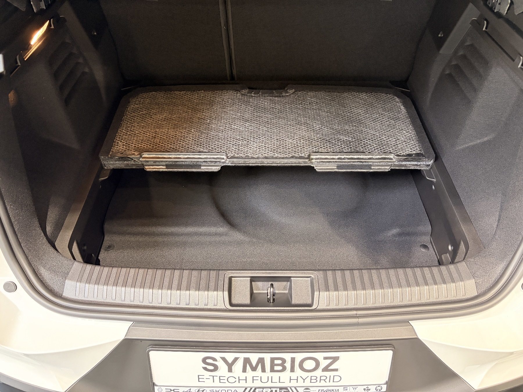 Bild 23 - Symbioz Esprit Alpine Full Hybrid E-Tech 160