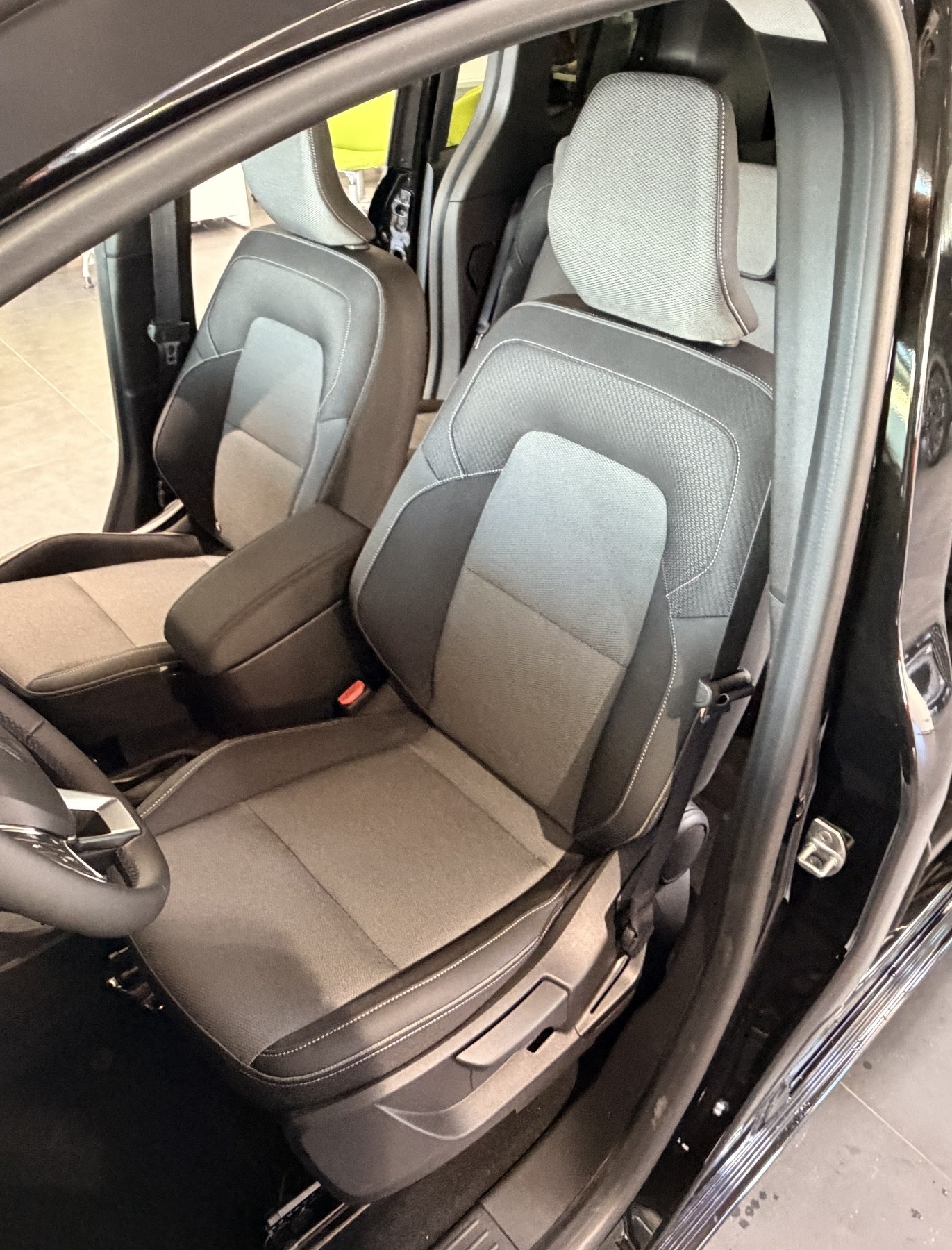 Bild 28 - Kangoo Techno TCe 130 PS EDC