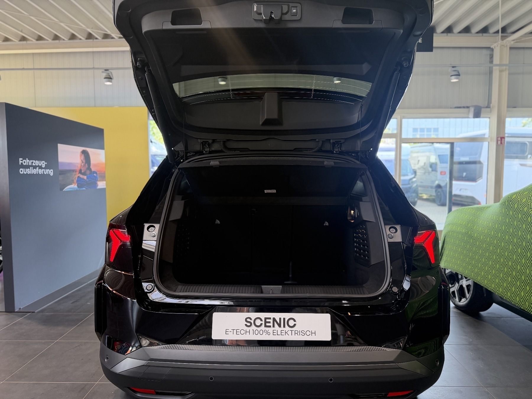 Bild 11 - Scenic E-TECH Esprit Alpine 220PS Long Range