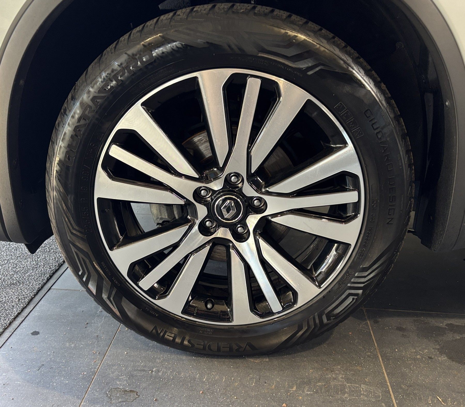 Bild 50 - Koleos INITIALE PARIS TCe 160 EDC (MY23) ABS ESP