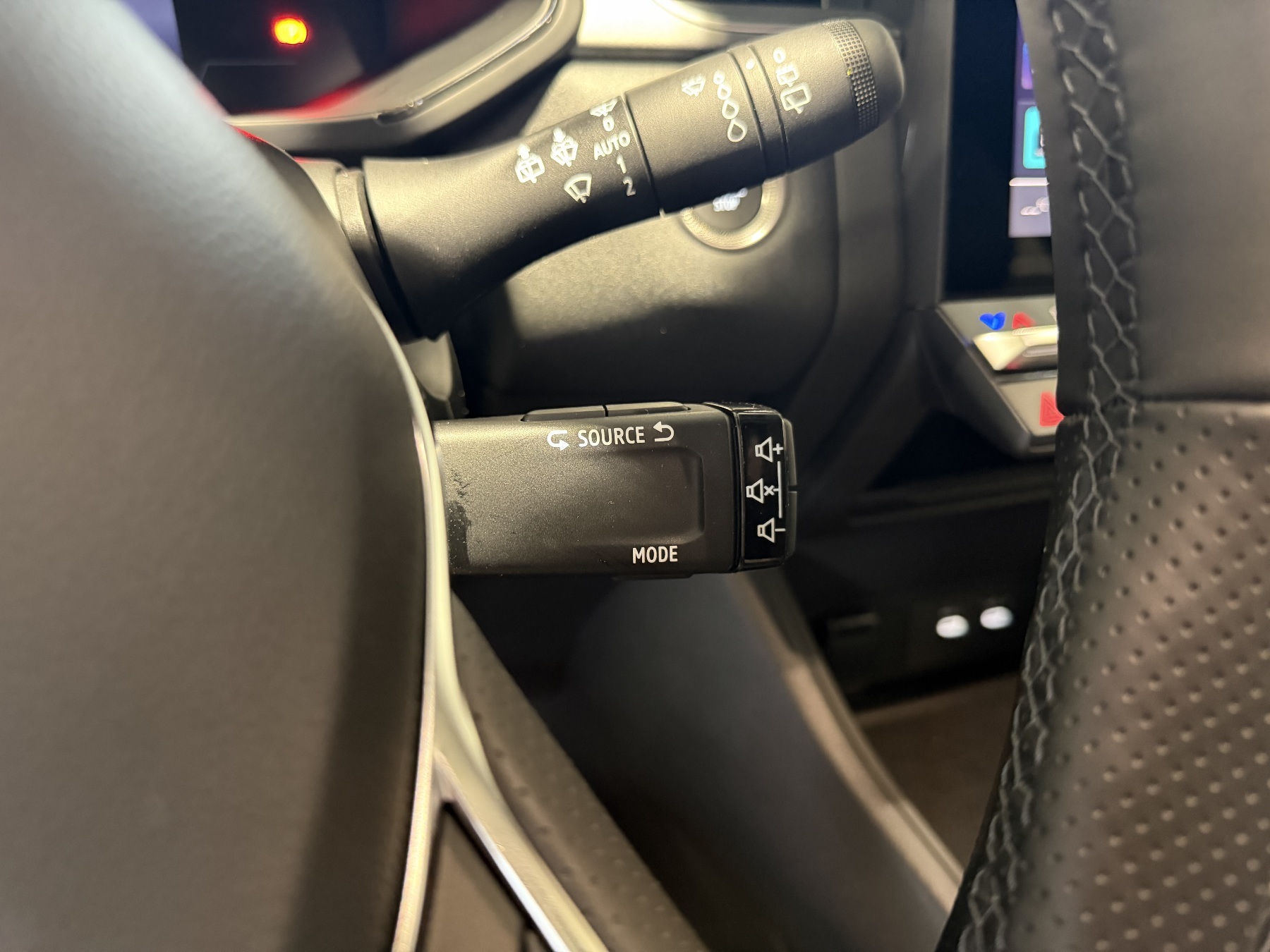 Bild 20 - Captur Techno Mild Hybrid 140