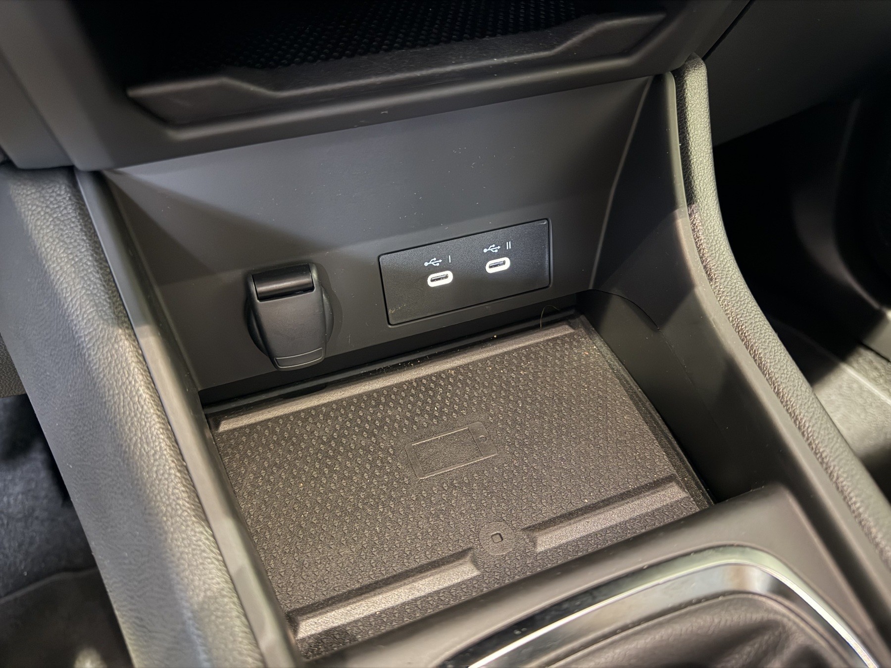 Bild 28 - Captur Techno Mild Hybrid 140