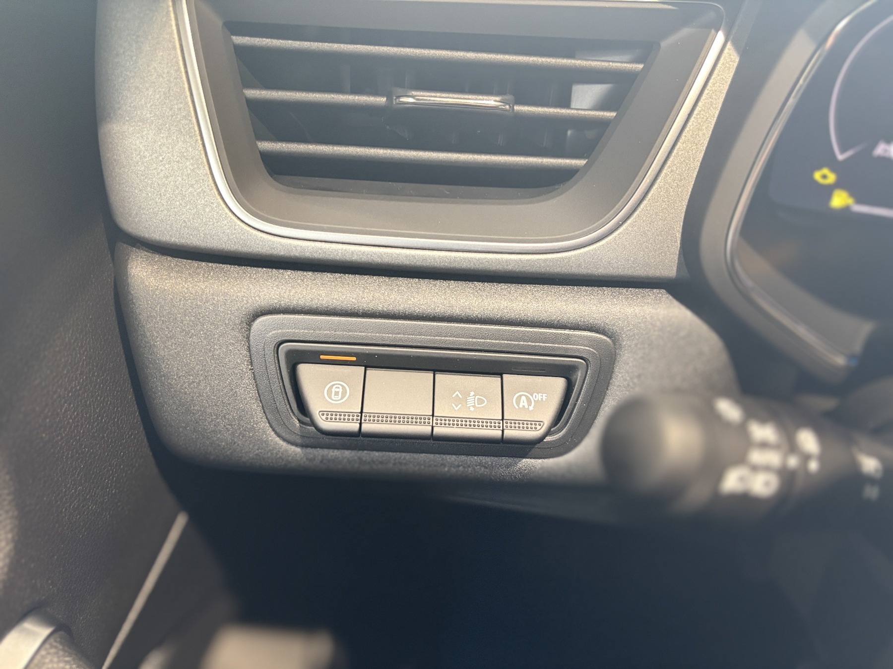 Bild 29 - Captur Techno TCe 90