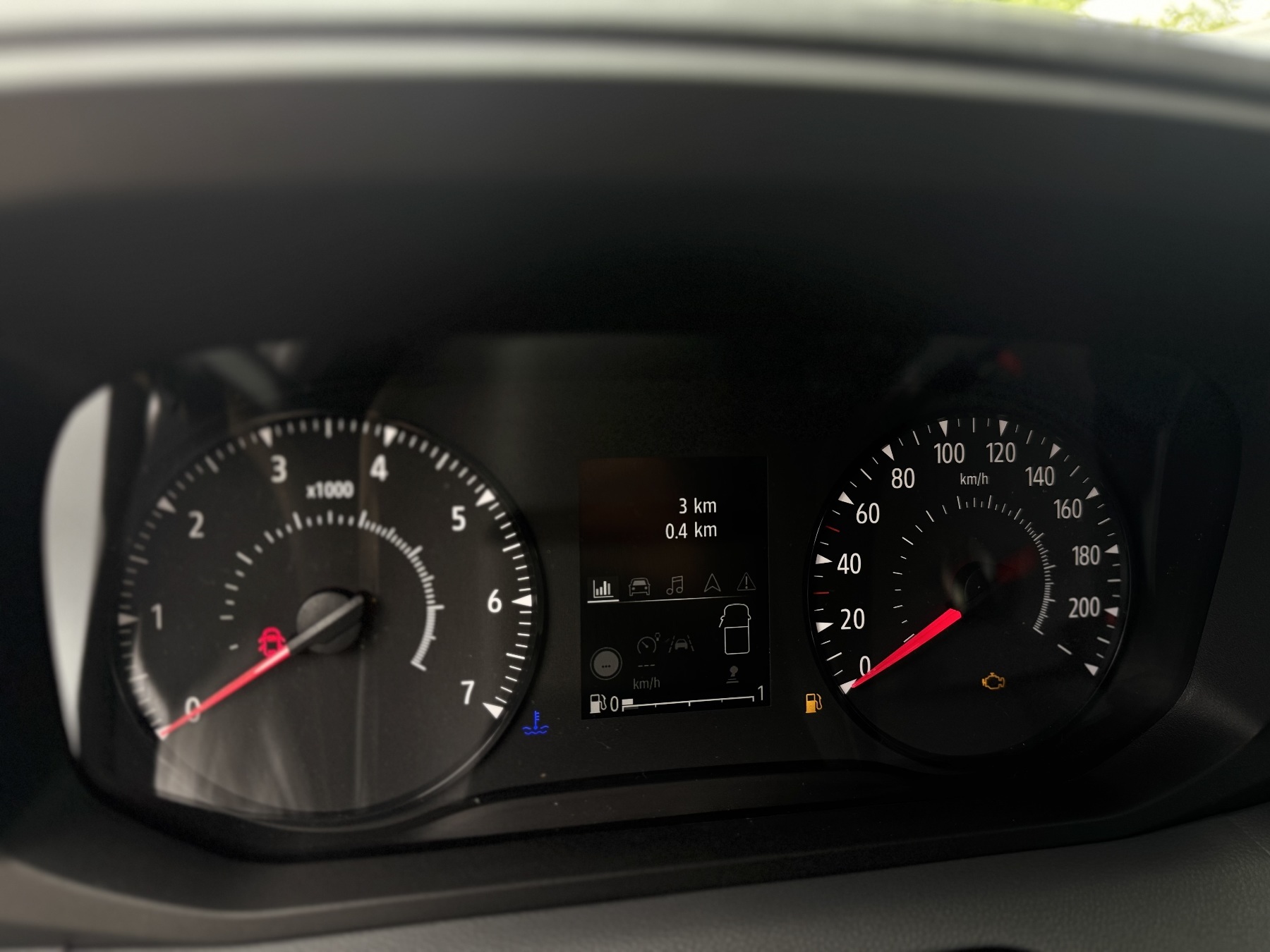 Bild 12 - Trafic Komfort L2H1 3,1t dCi 150PS LED/KLIMA/TP