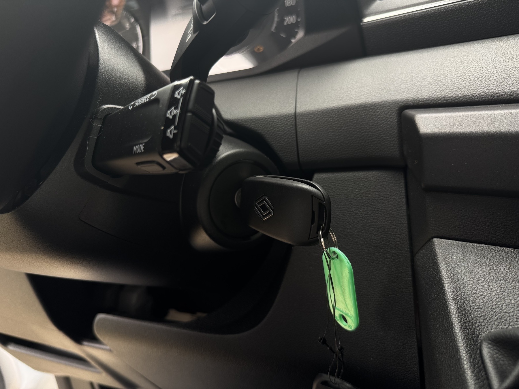 Bild 17 - Trafic Komfort L2H1 3,1t dCi 150PS LED/KLIMA/TP