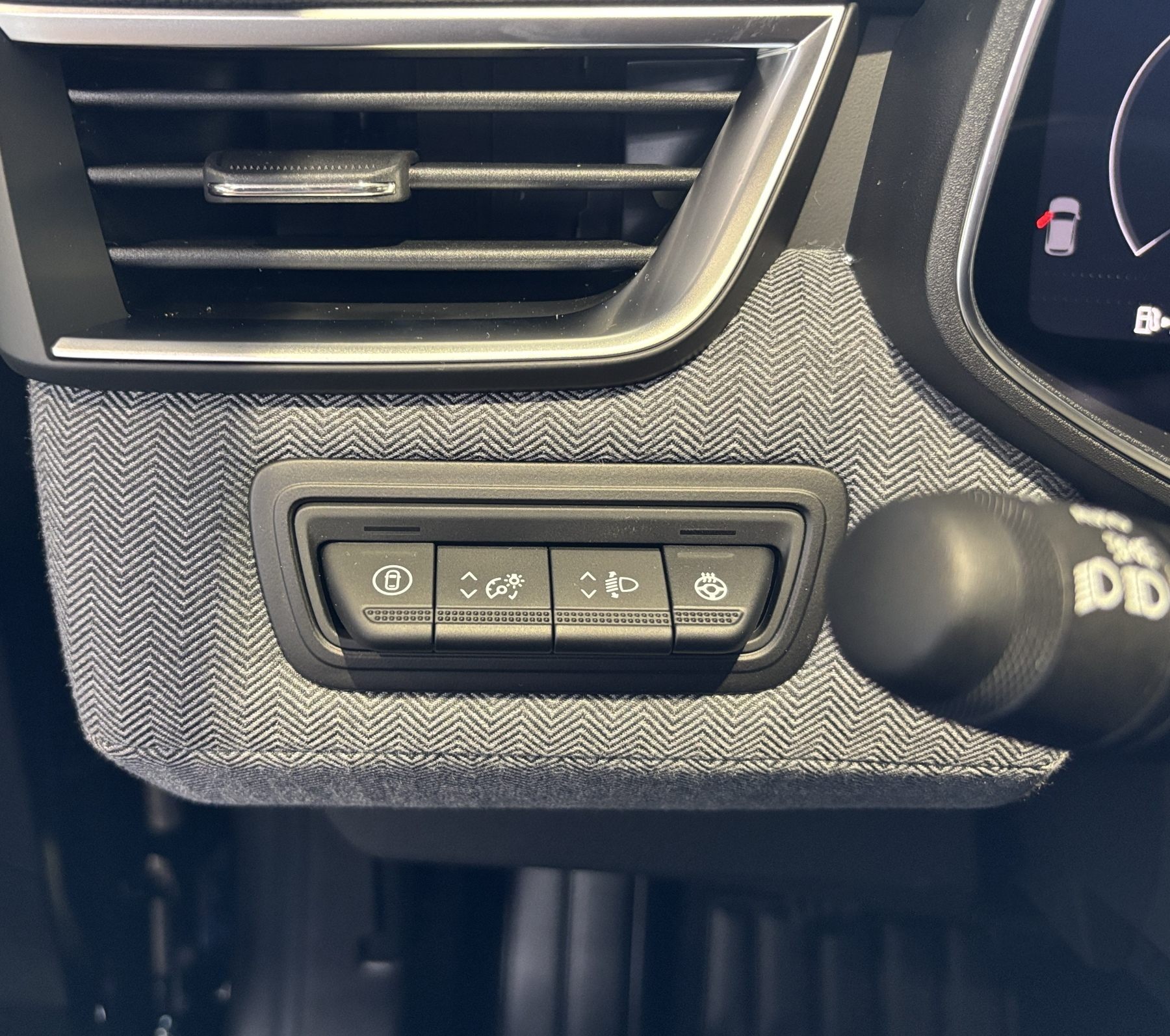 Bild 24 - Clio Techno TCe 90