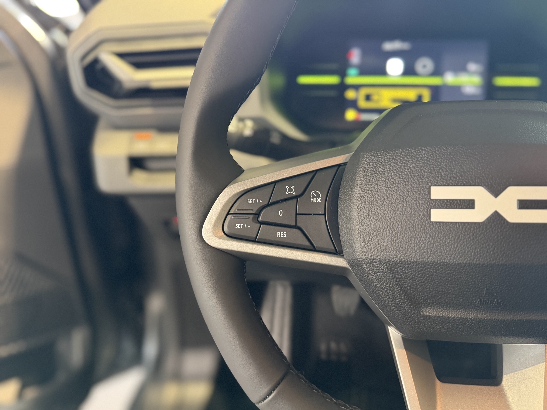 Bild 9 - Duster Journey mild hybrid 140 PS