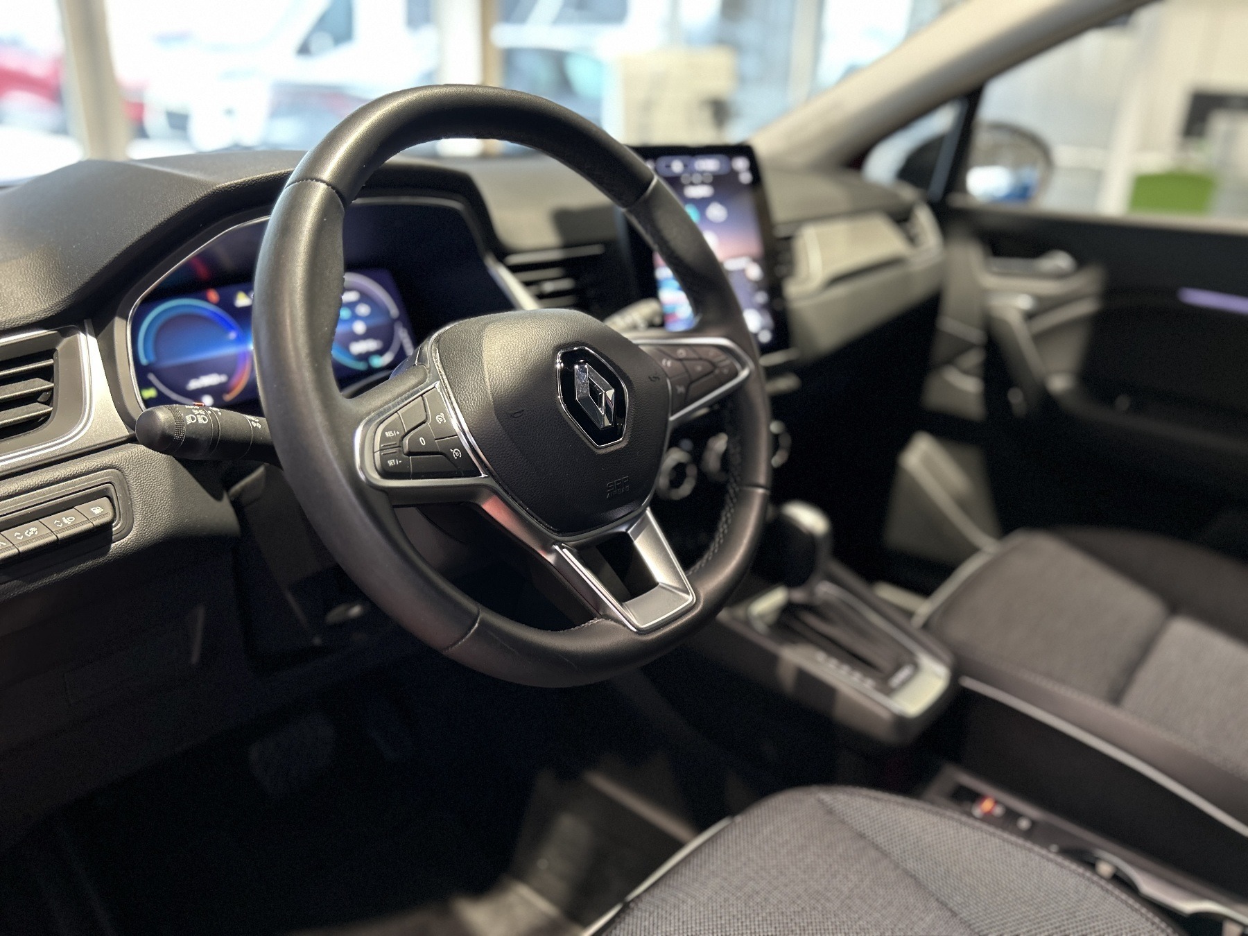 Bild 15 - Captur INTENS E-TECH Plug-in 160PS