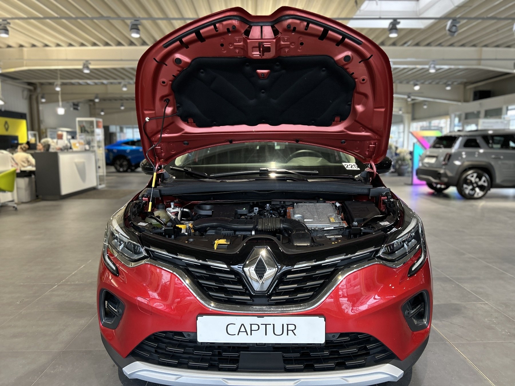 Bild 3 - Captur INTENS E-TECH Plug-in 160PS