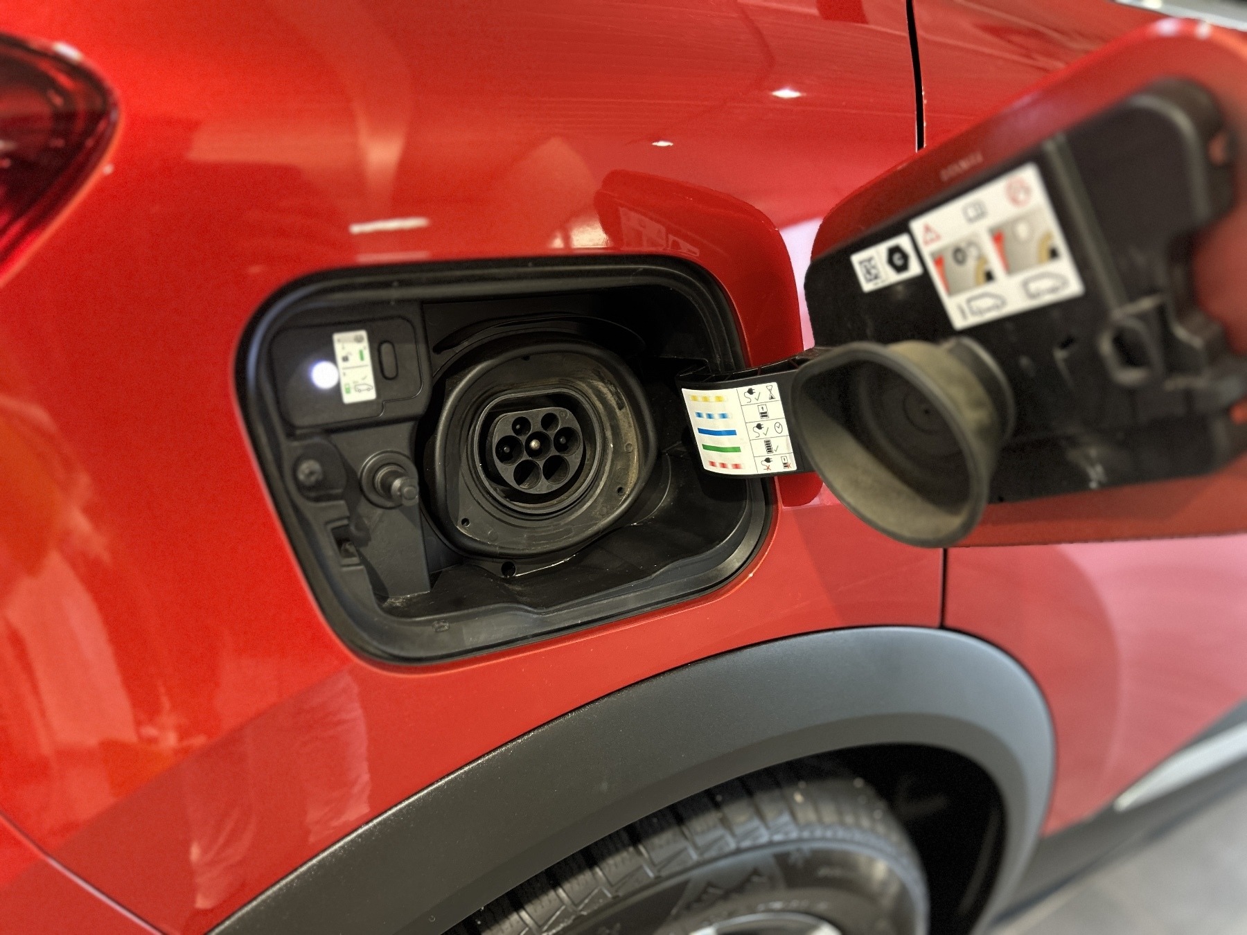 Bild 38 - Captur INTENS E-TECH Plug-in 160PS