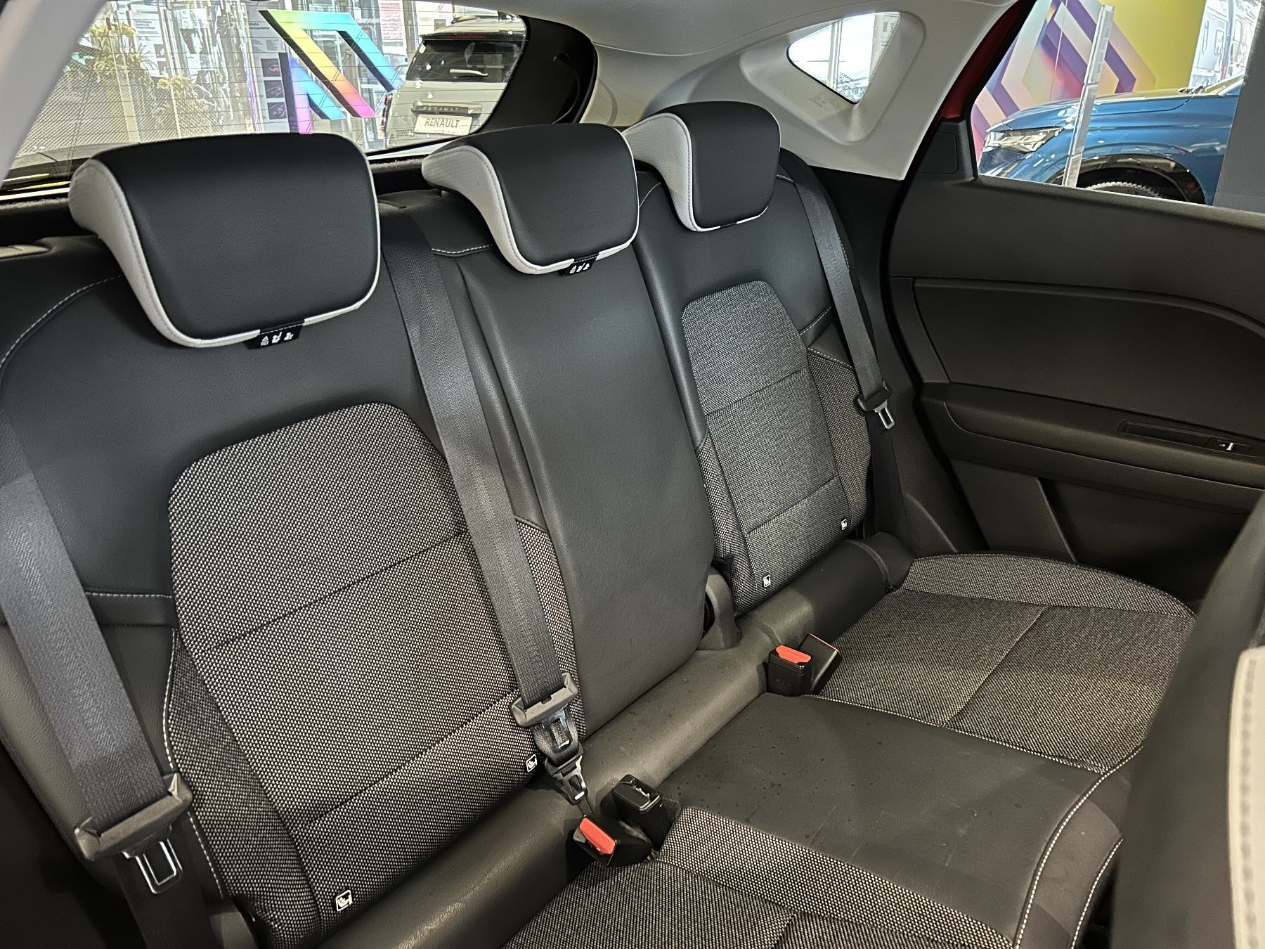 Bild 7 - Captur INTENS E-TECH Plug-in 160PS