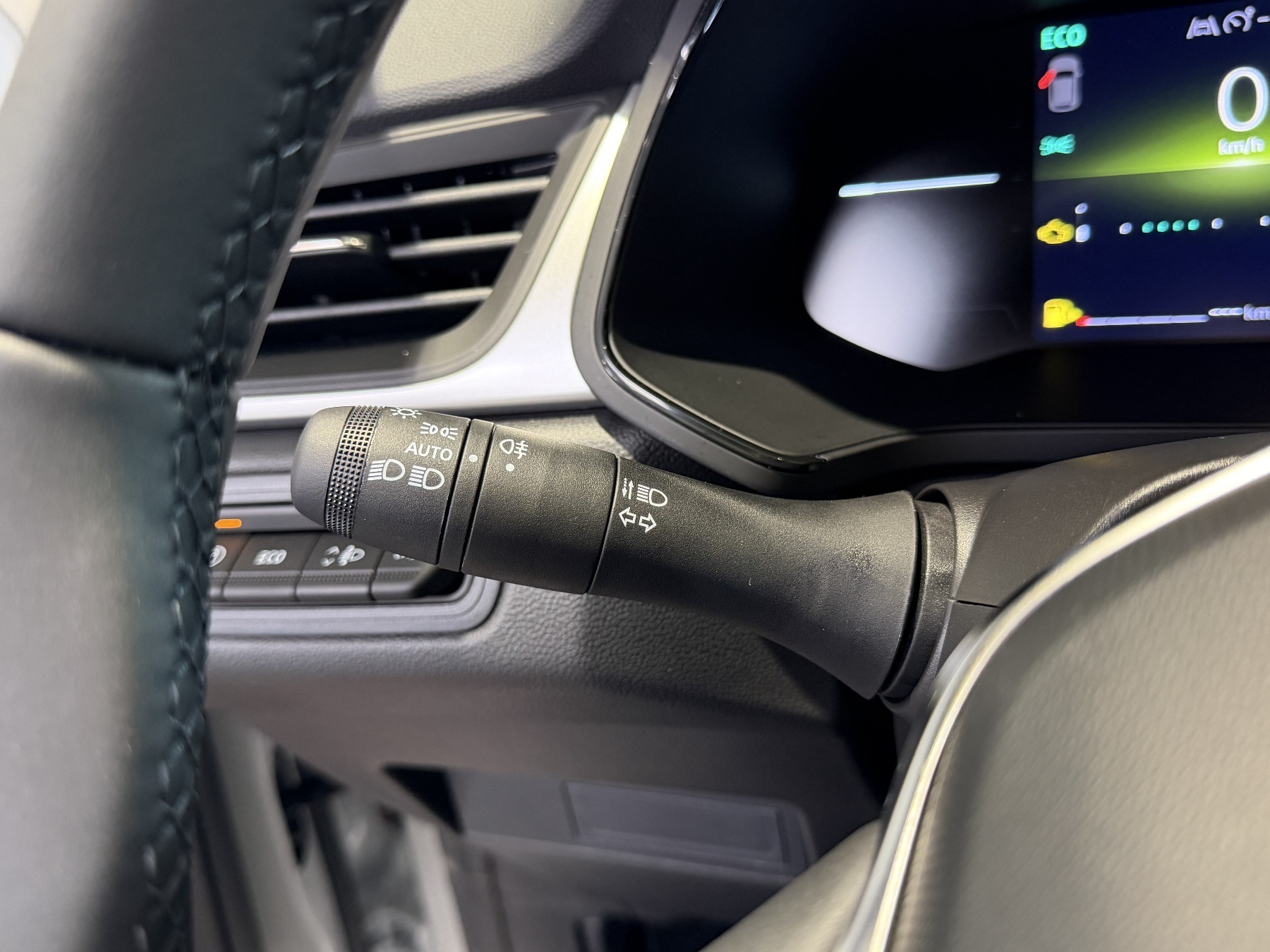 Bild 23 - Captur Evolution TCe 115 PS