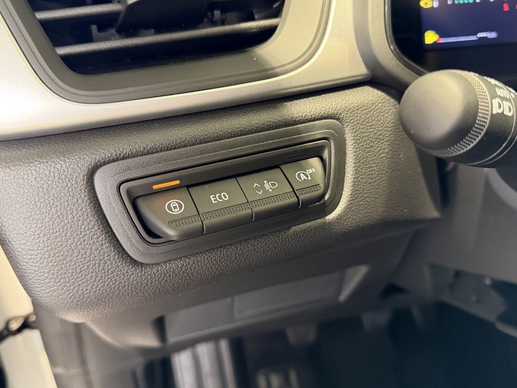 Bild 24 - Captur Evolution TCe 115 PS