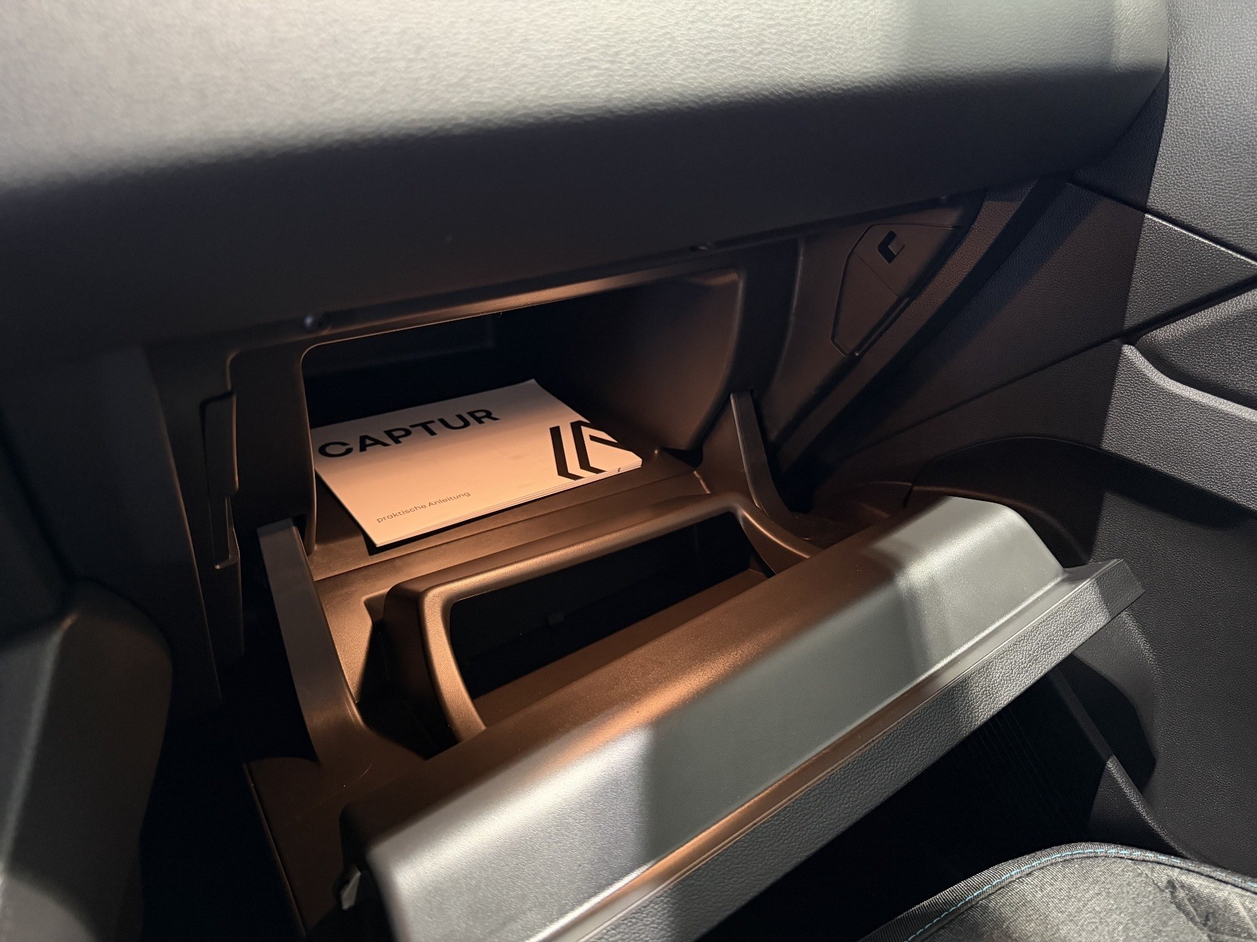 Bild 33 - Captur Evolution TCe 115 PS